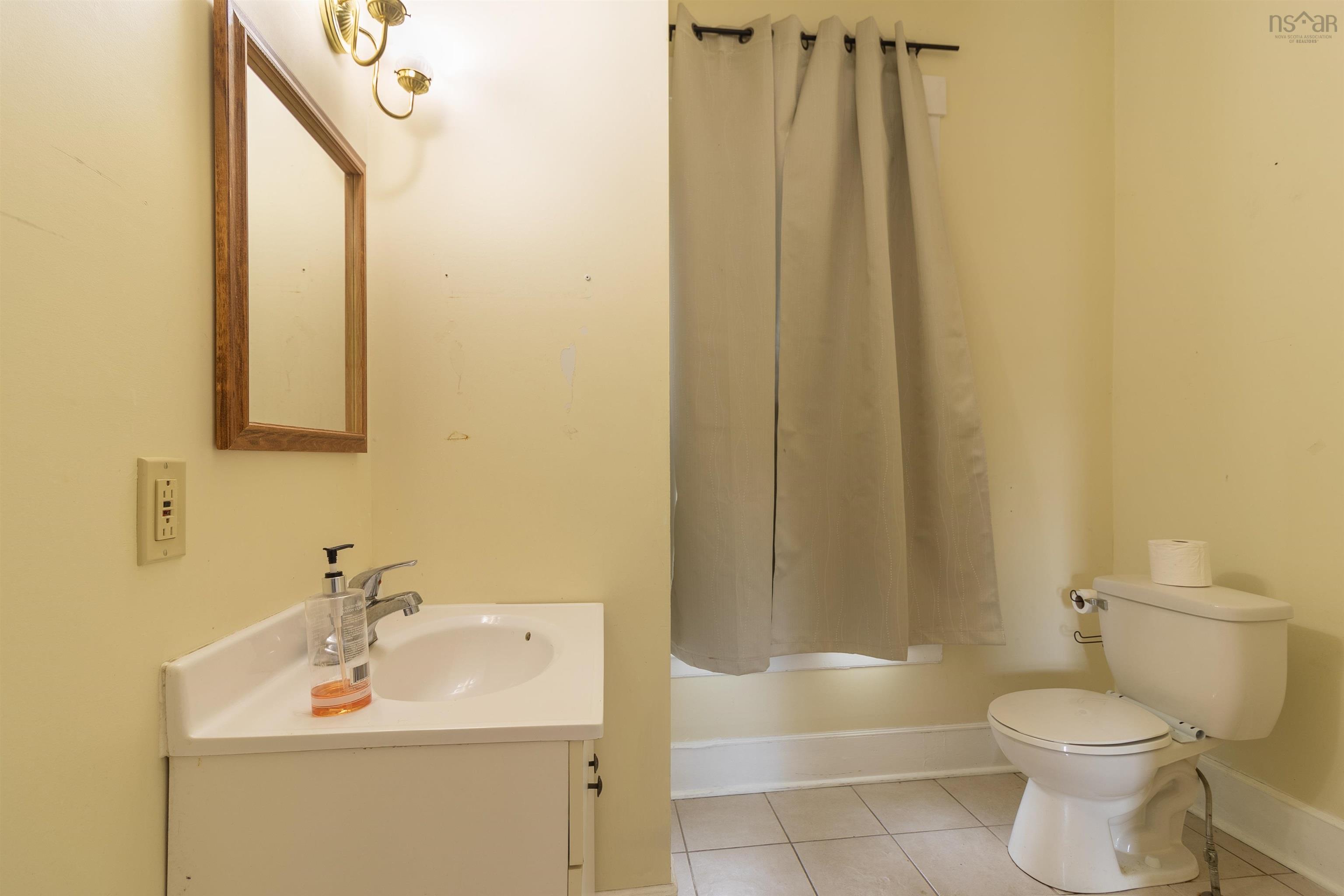 $599,900.00: 58 Main Street, Hantsport