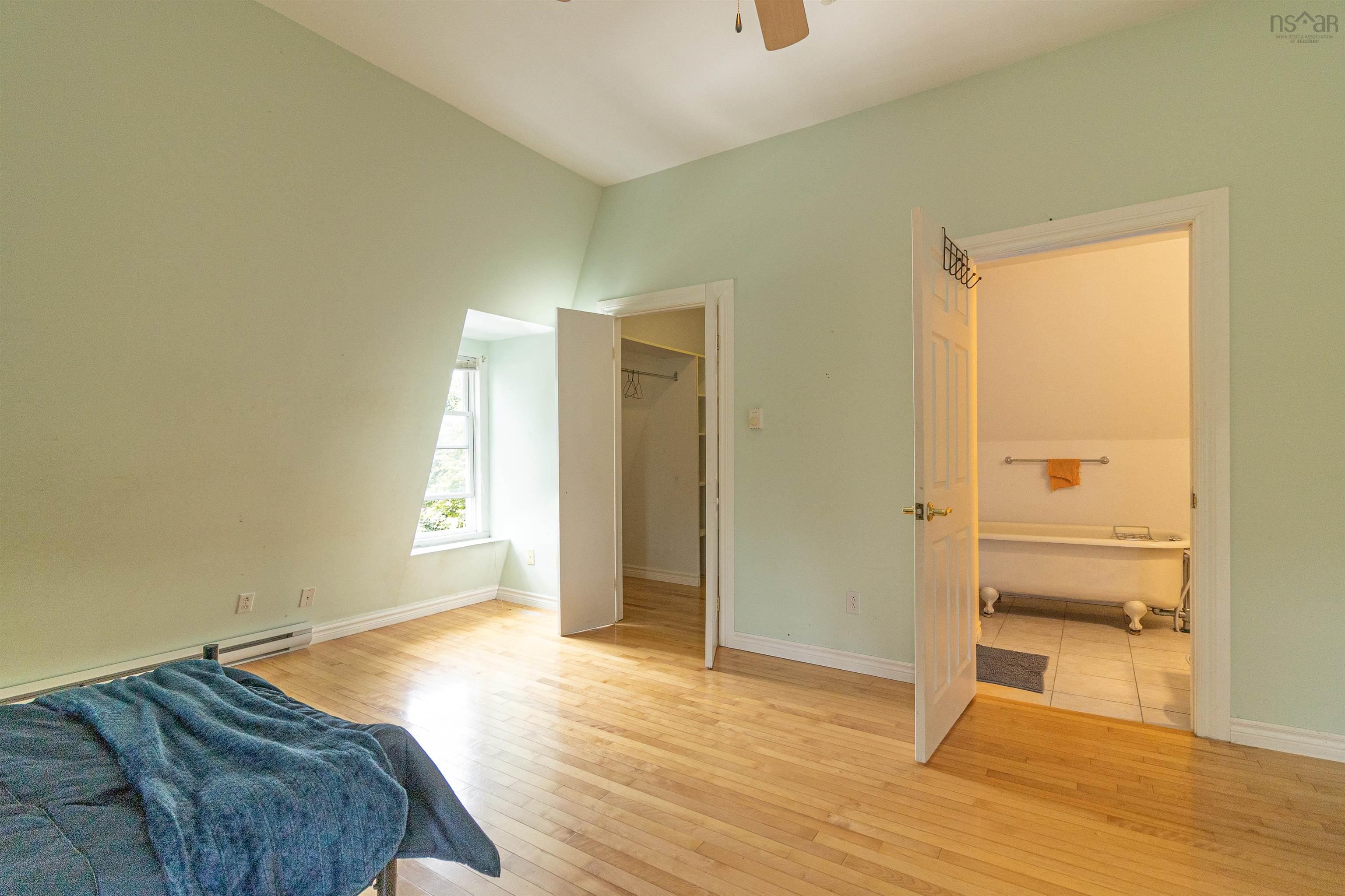 $599,900.00: 58 Main Street, Hantsport