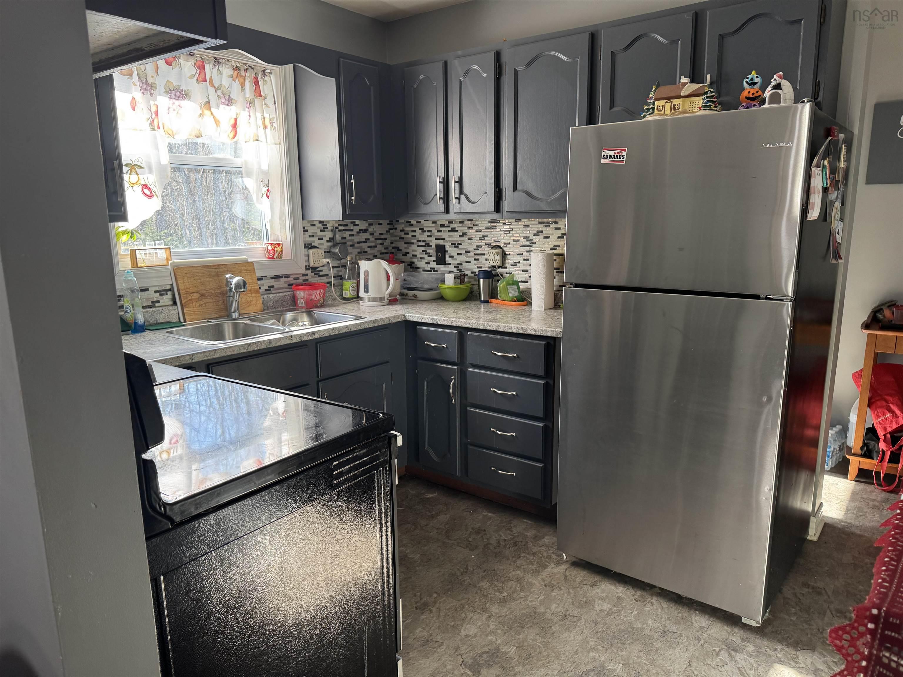 $240,000.00: 15 Earls Lane, Tower Road