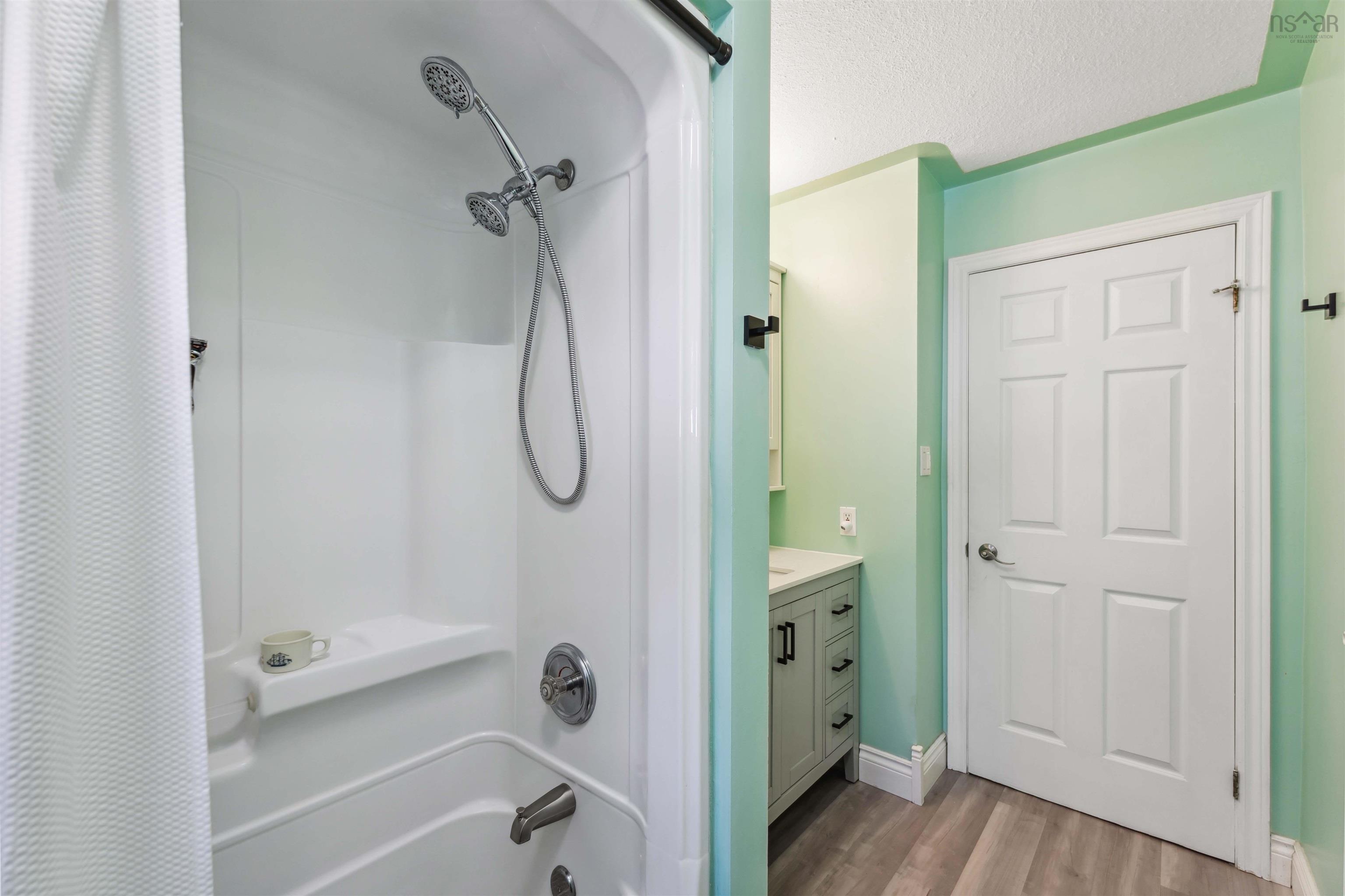 $399,900.00: 58 Sunset Drive, Kingston