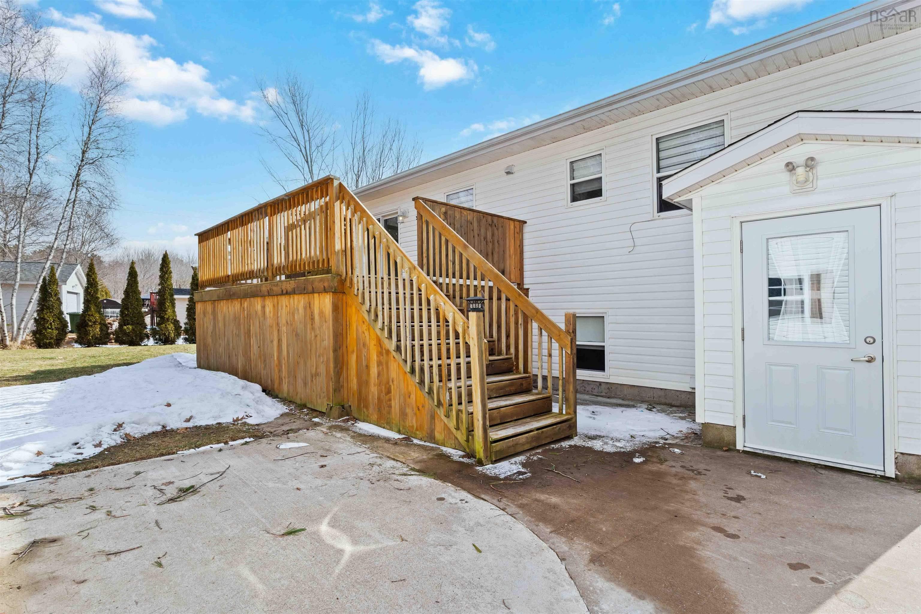 $399,900.00: 58 Sunset Drive, Kingston
