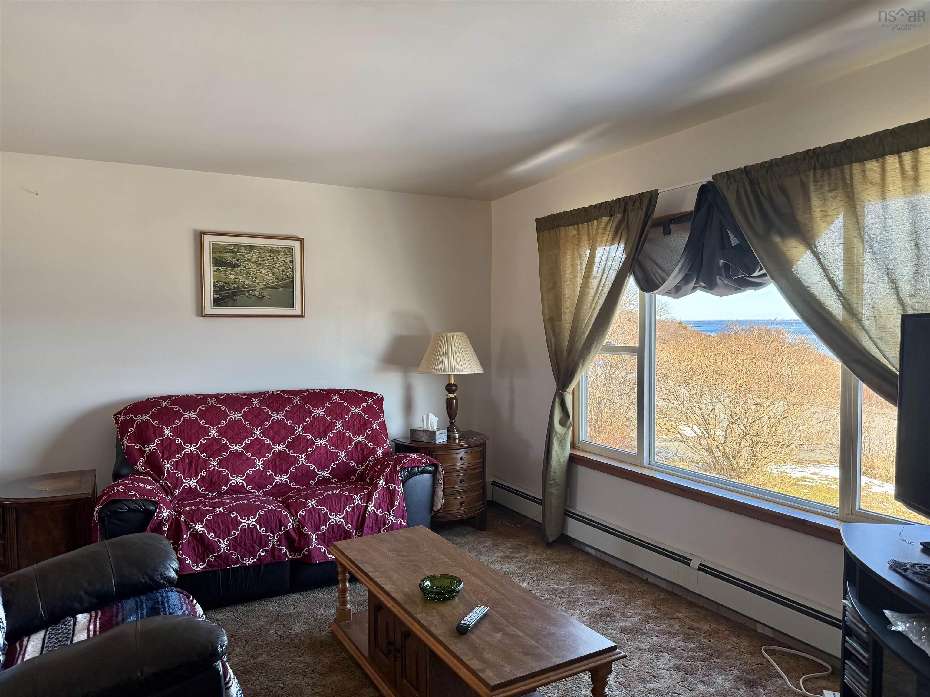 $169,999.00: 1440 Union Street, Canso
