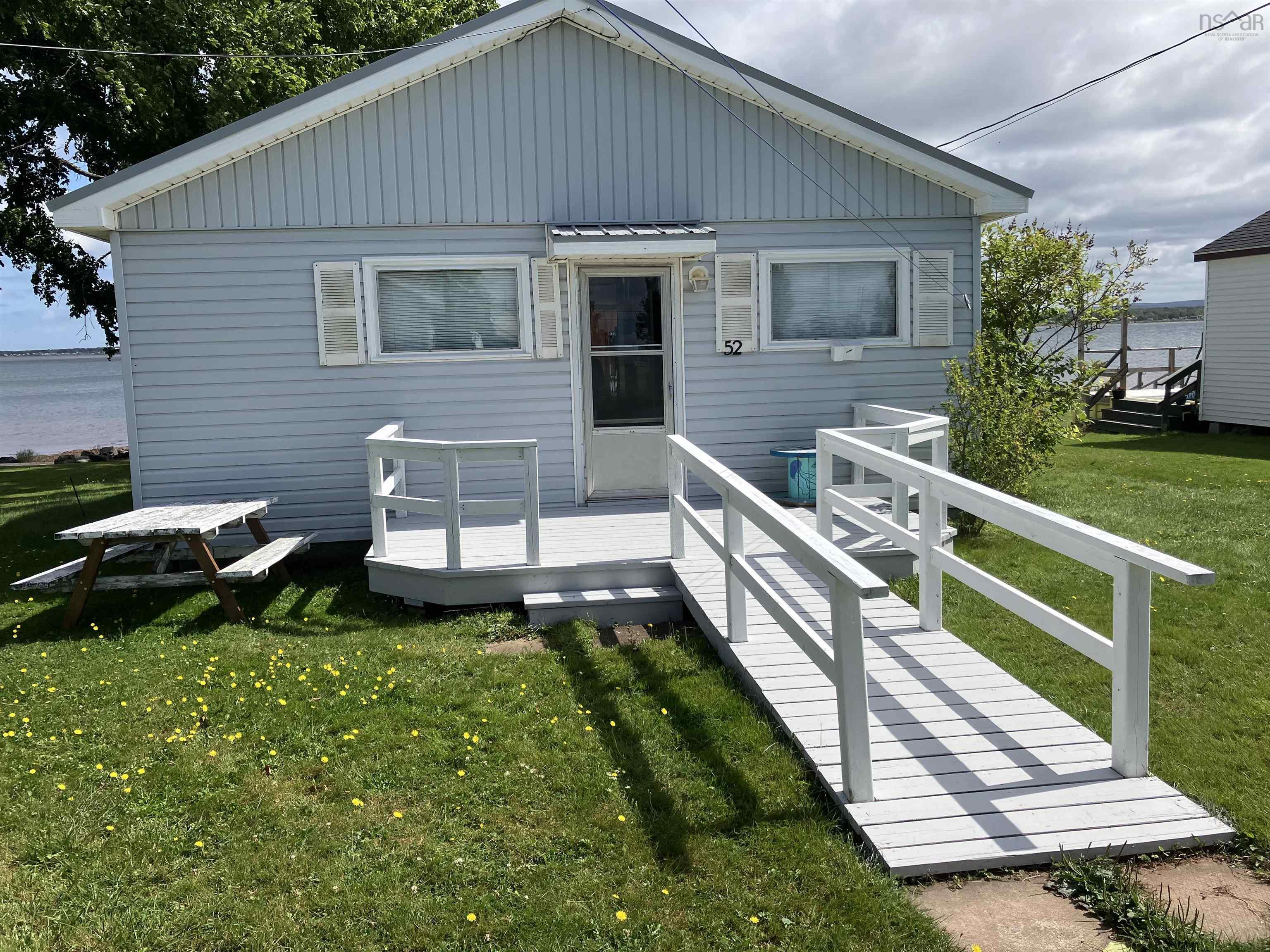 $339,900.00: 52 Poplar Lane, Brule Point