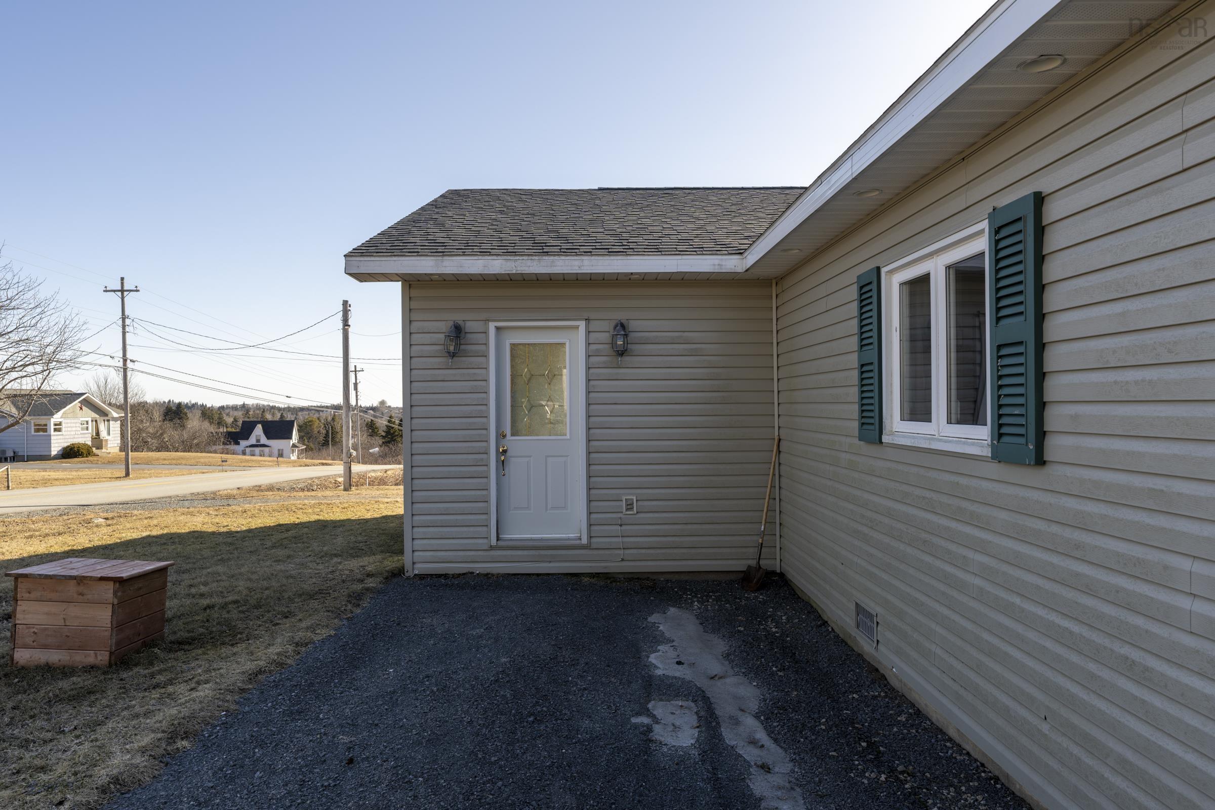 $309,900.00: 1538 Eastern Shore Road, West Berlin