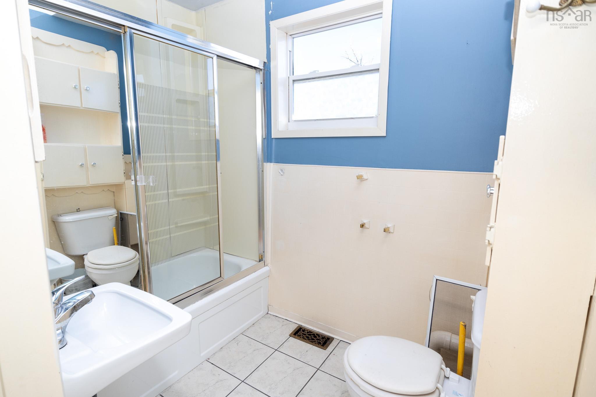 $199,900.00: 231 Brookside Street, Glace Bay