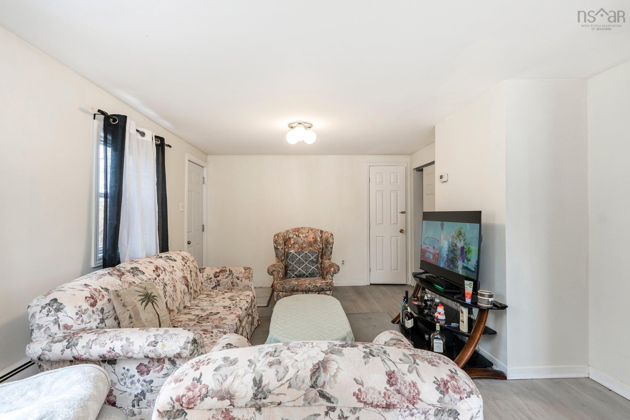 $699,000.00: 81 Frederick Avenue, Halifax