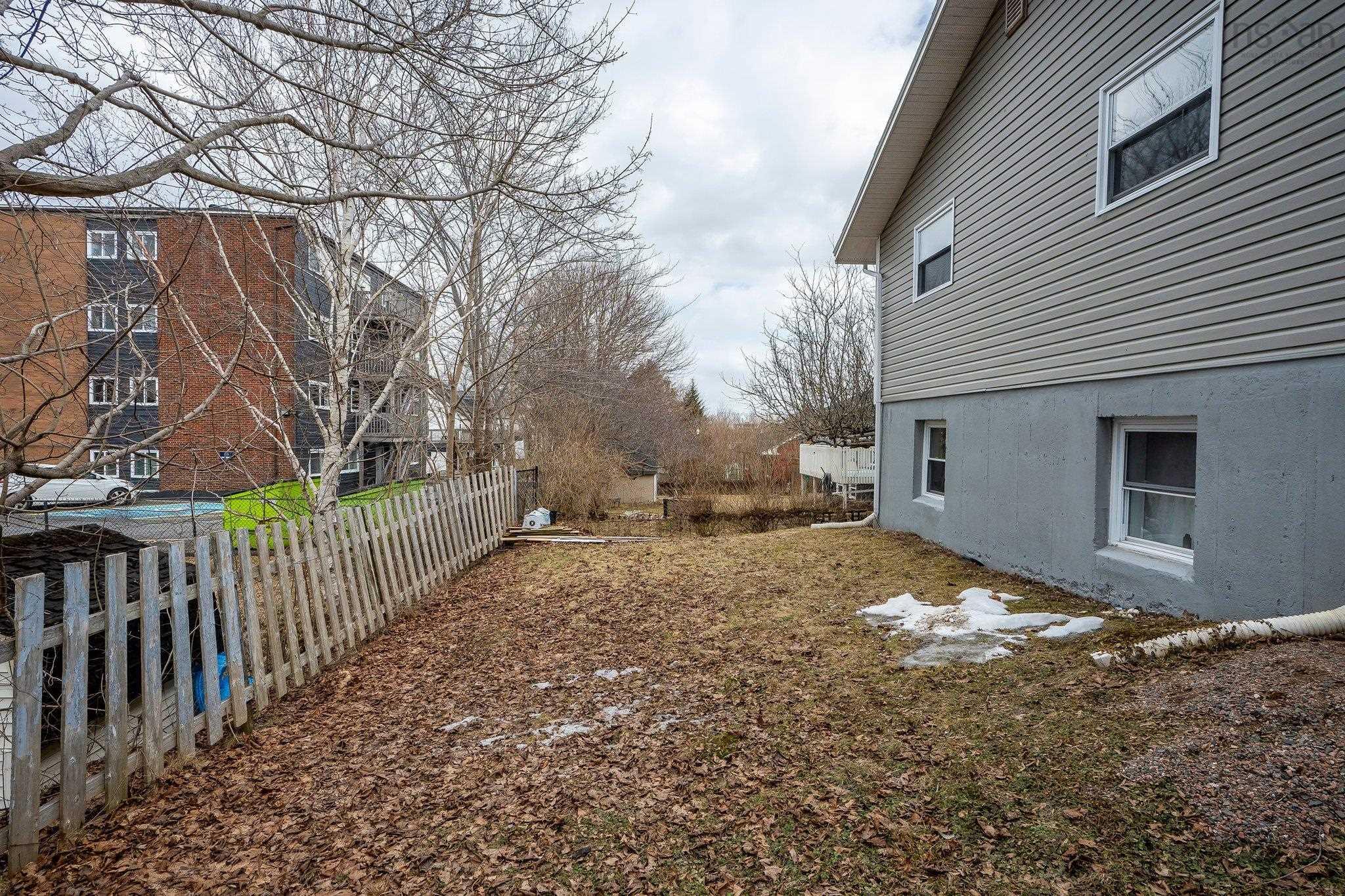 $699,000.00: 81 Frederick Avenue, Halifax