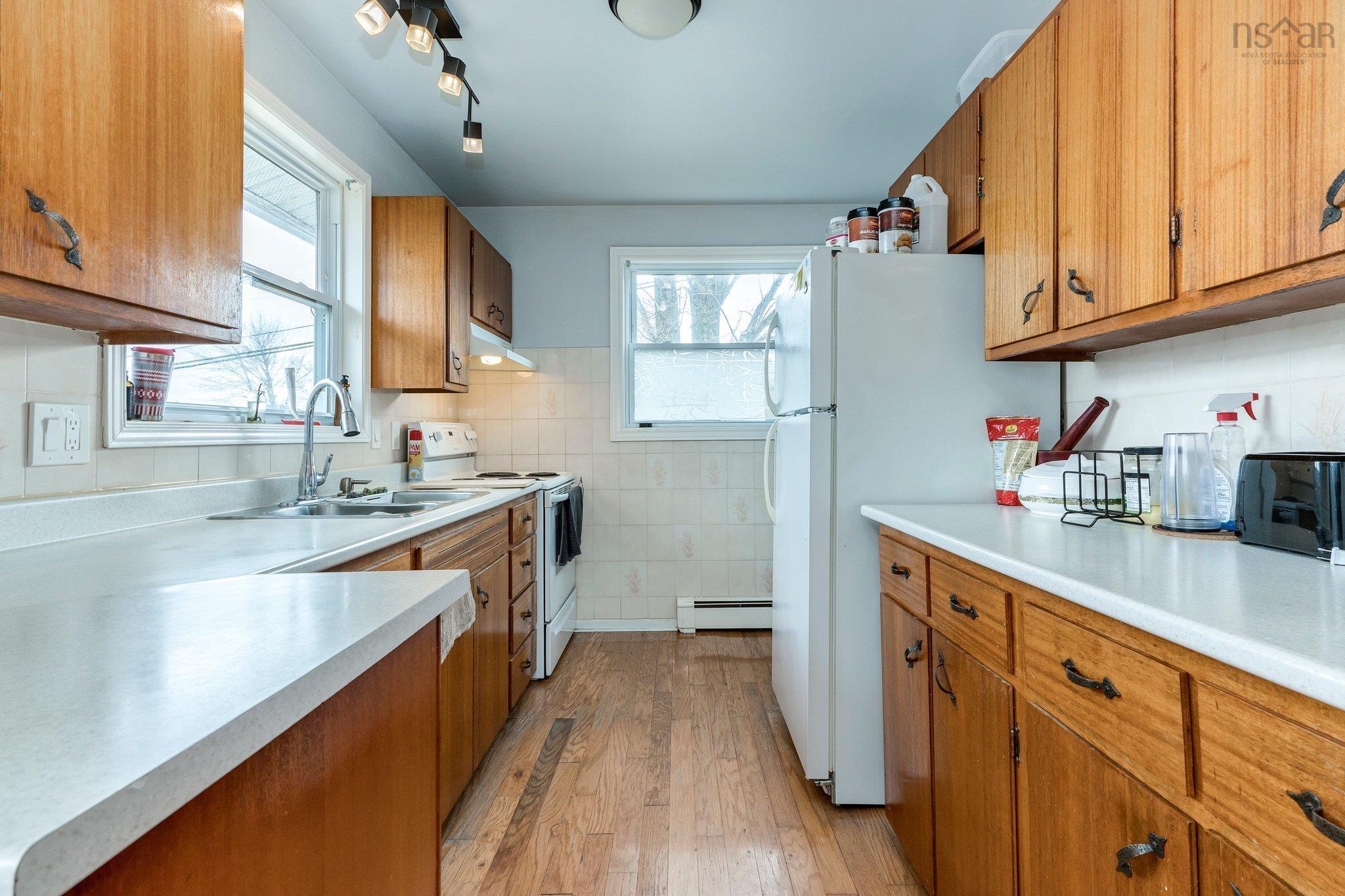 $699,000.00: 81 Frederick Avenue, Halifax