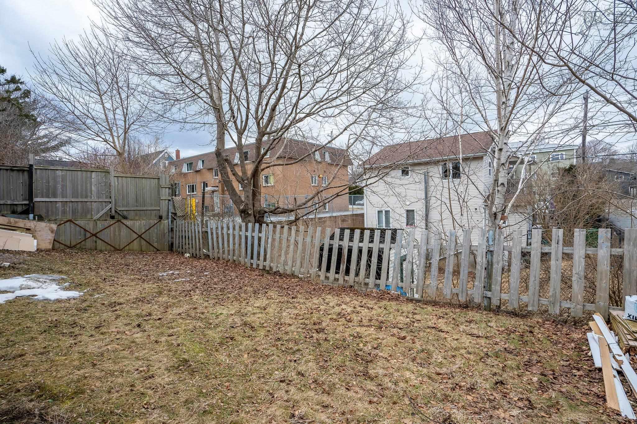 $699,000.00: 81 Frederick Avenue, Halifax