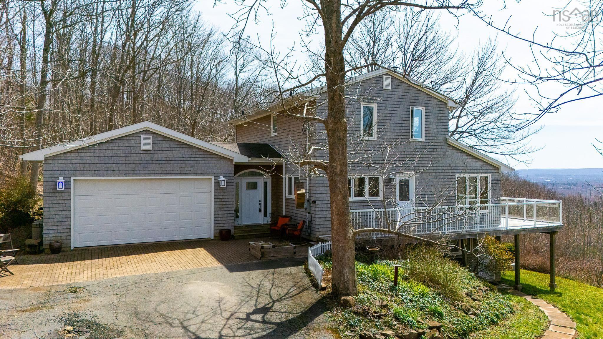 $799,000.00: 8 Foleaze Park Drive, Brow Of The Mountain