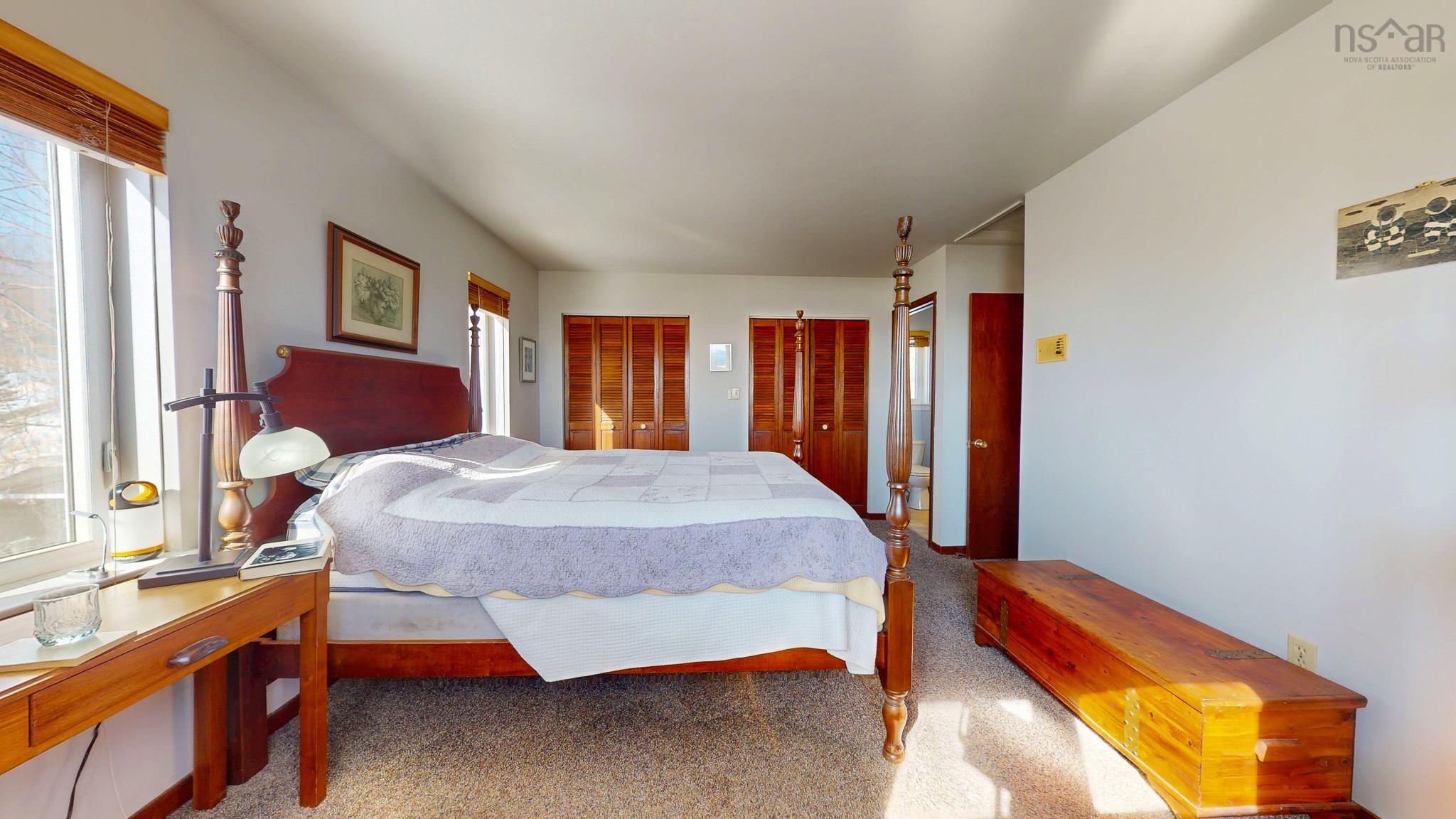 $799,000.00: 8 Foleaze Park Drive, Brow Of The Mountain