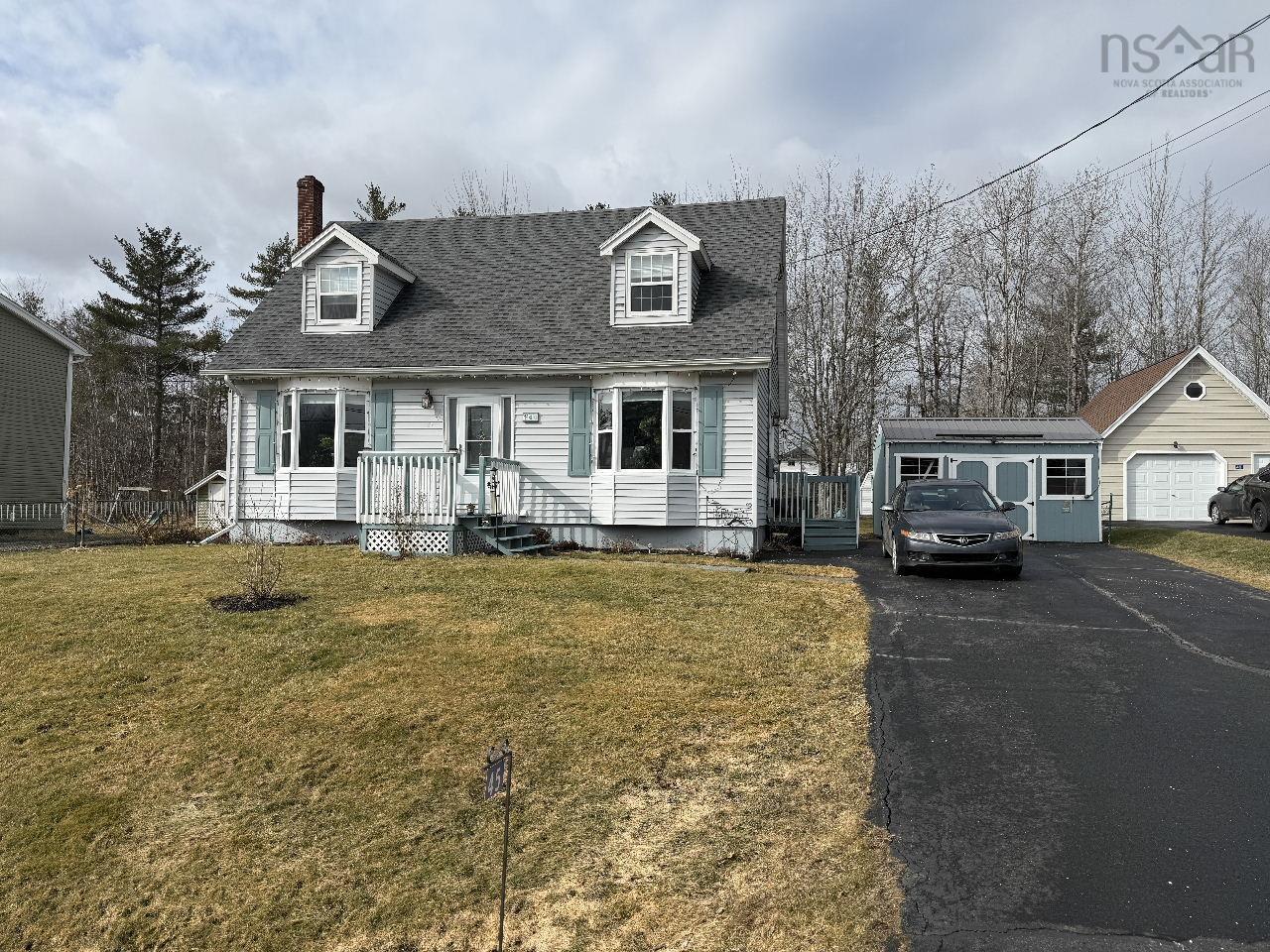 $525,000.00: 45 Shamrock Lane, Enfield