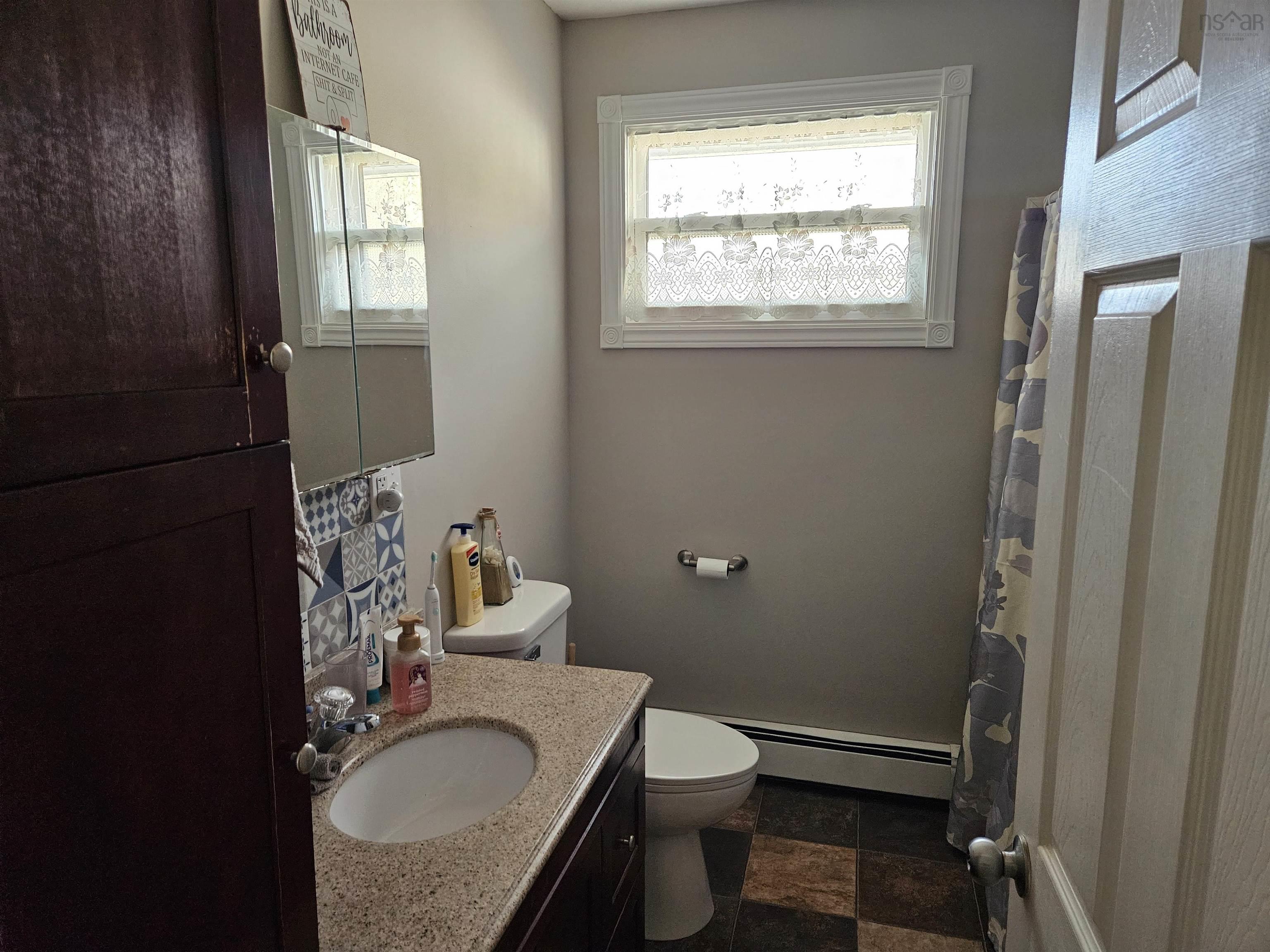 $324,900.00: 65 Forge Street, Trenton