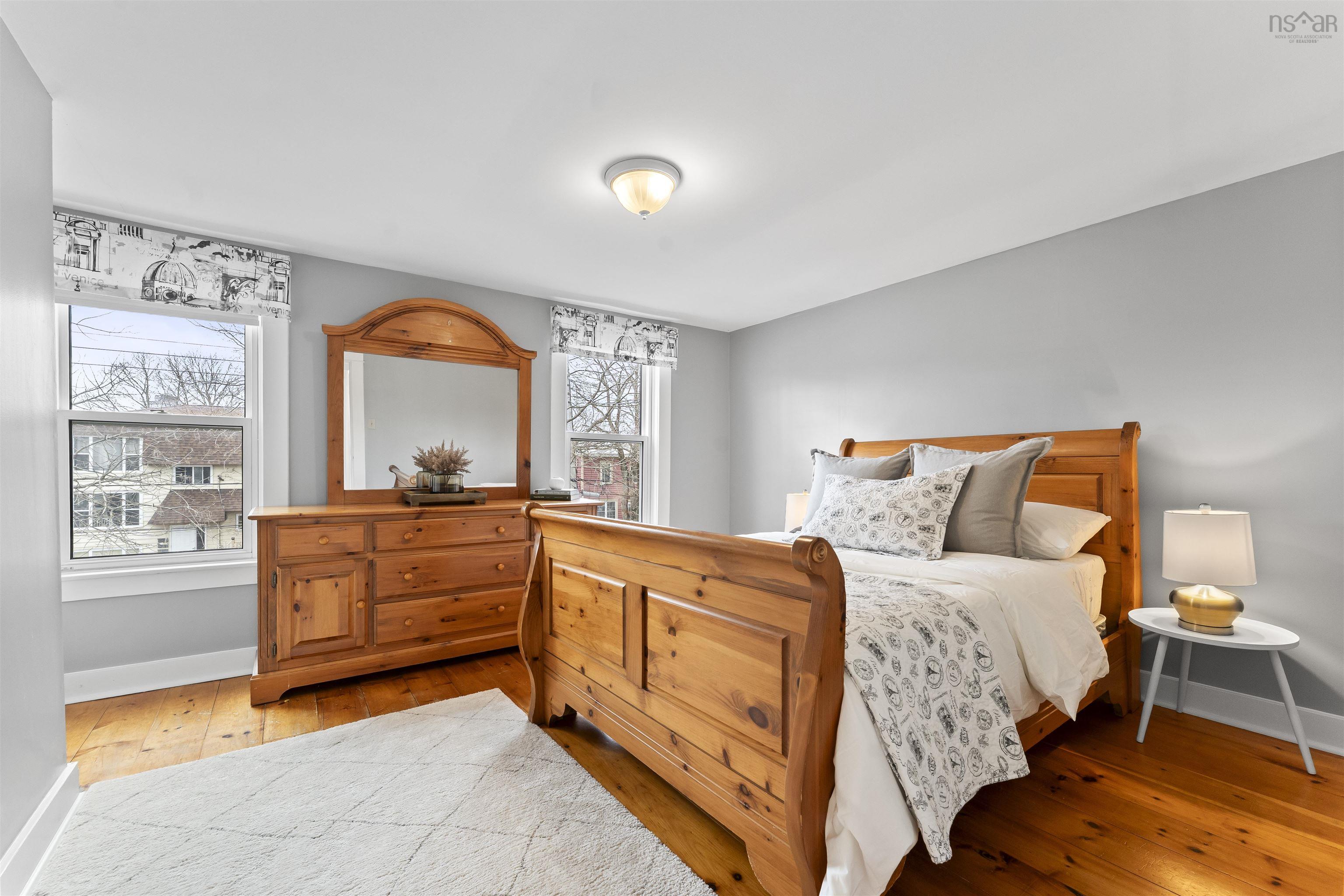 $649,900.00: 2471 Quinn Street, Halifax