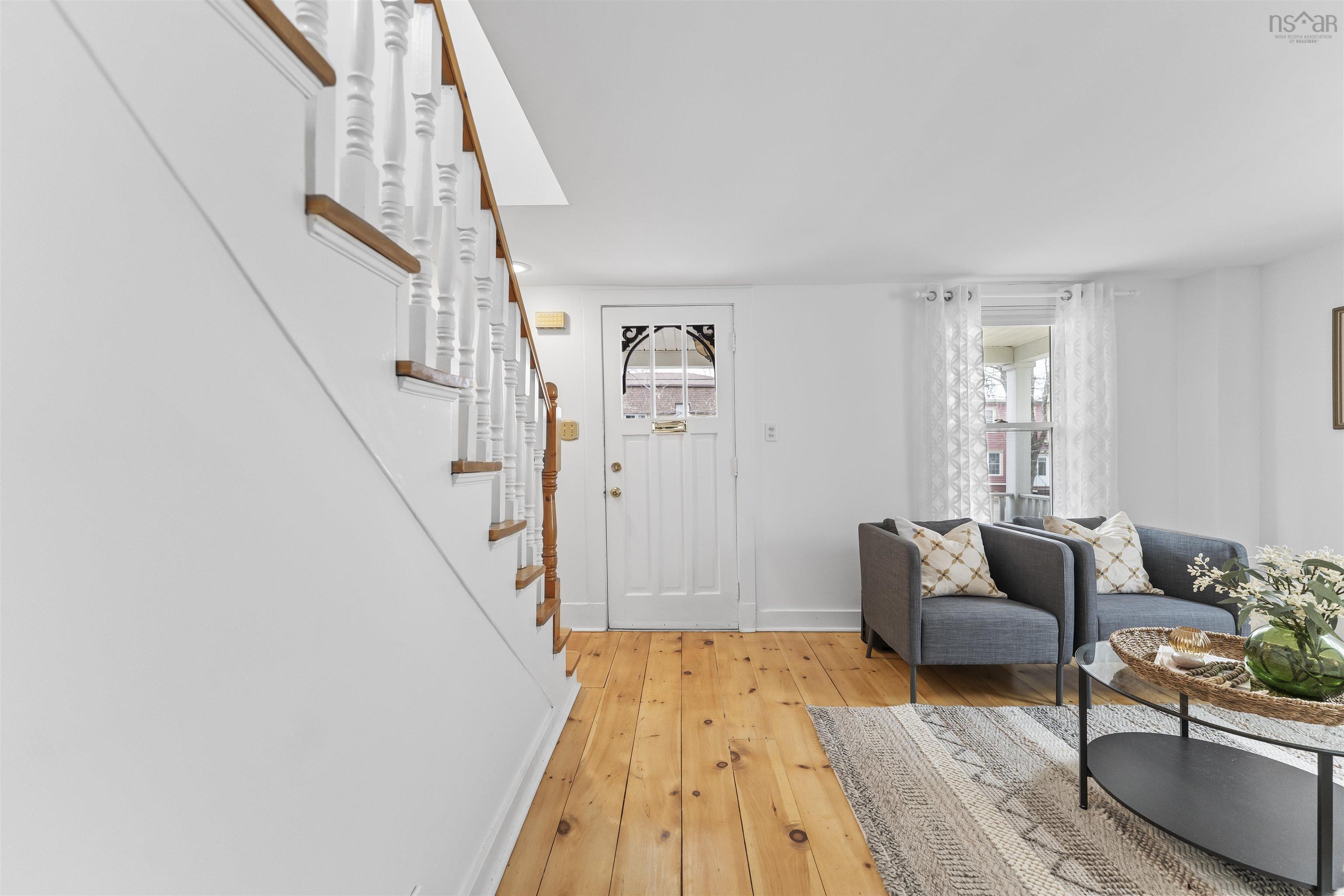 $649,900.00: 2471 Quinn Street, Halifax