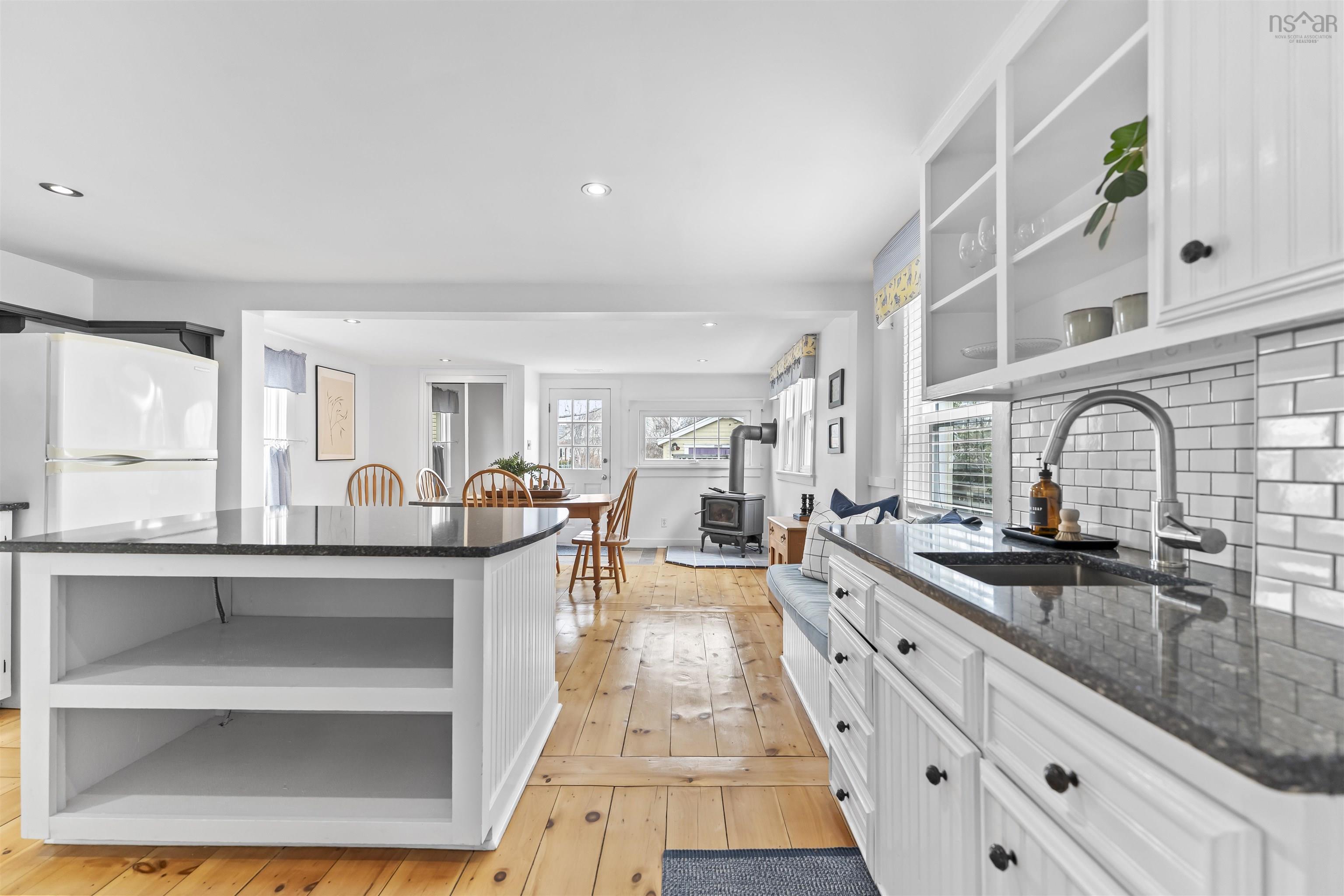 $649,900.00: 2471 Quinn Street, Halifax