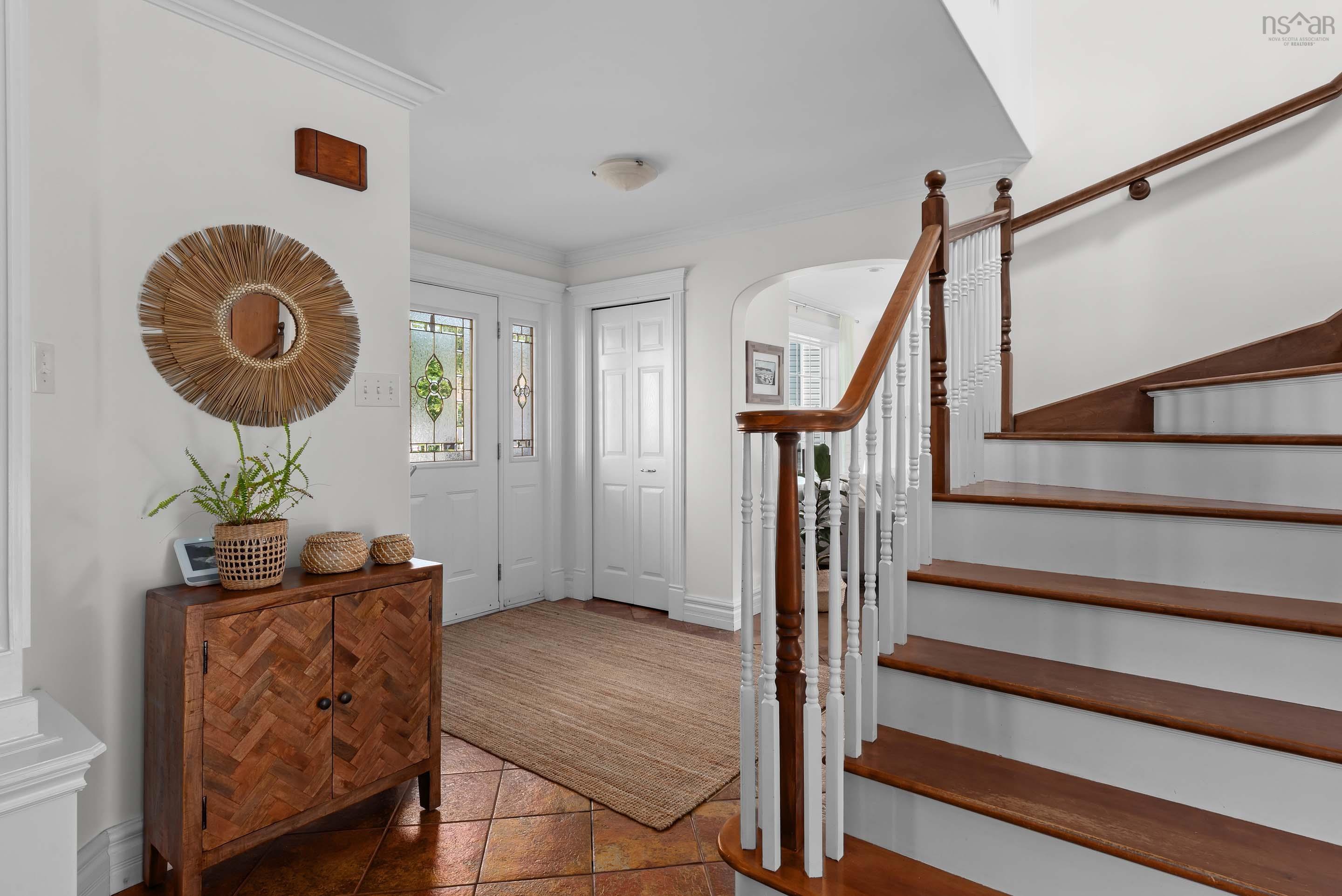 $679,900.00: 23 White Dove Court, Halifax