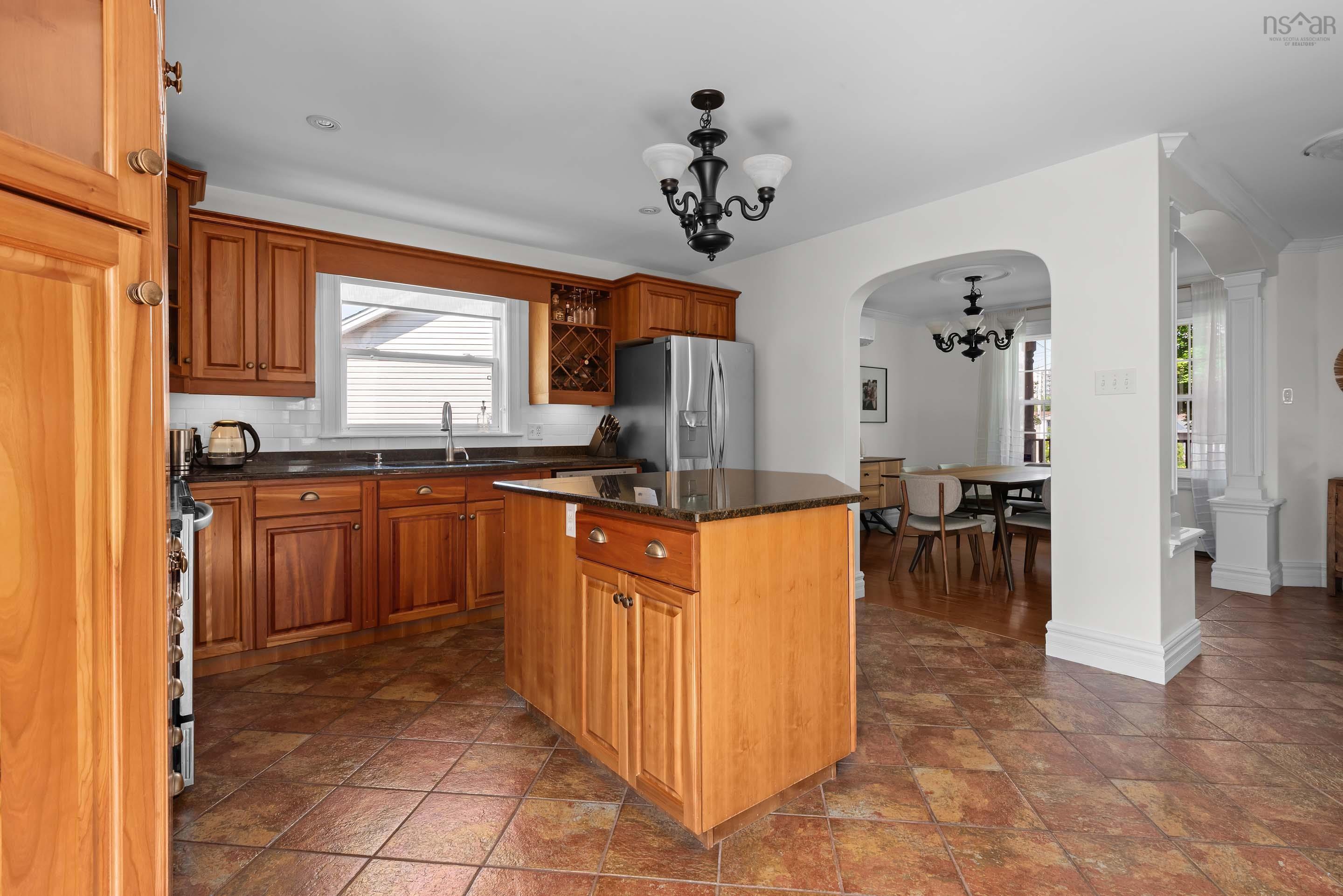 $679,900.00: 23 White Dove Court, Halifax