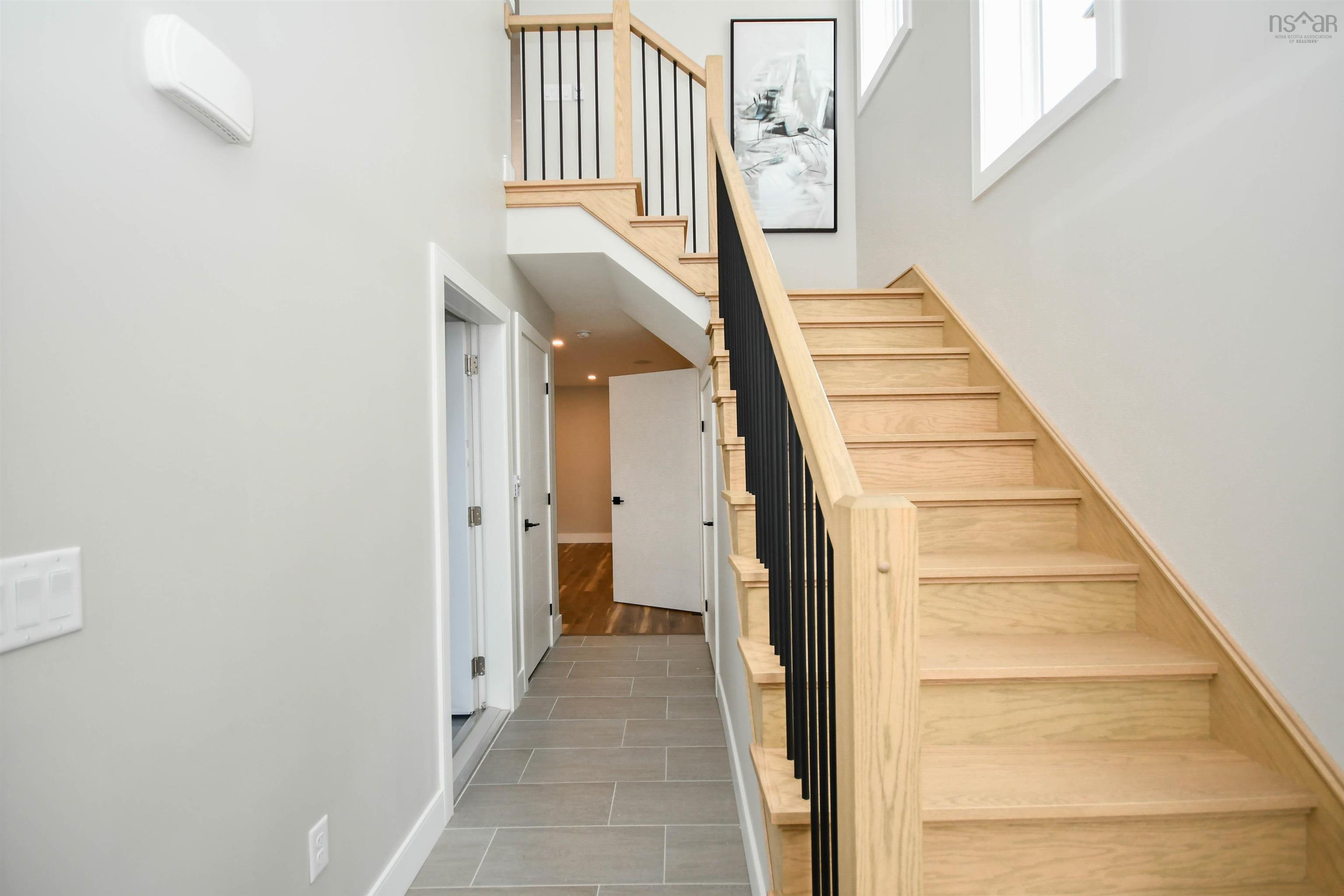 $699,900.00: 6-82 259 Marketway Lane, Timberlea