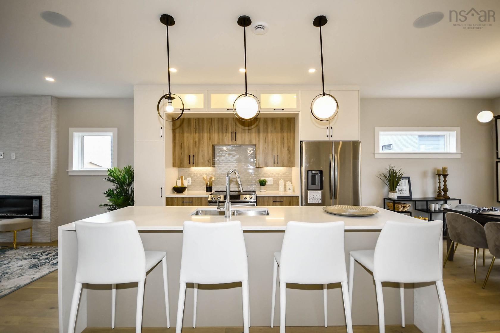 $699,900.00: 6-82 259 Marketway Lane, Timberlea