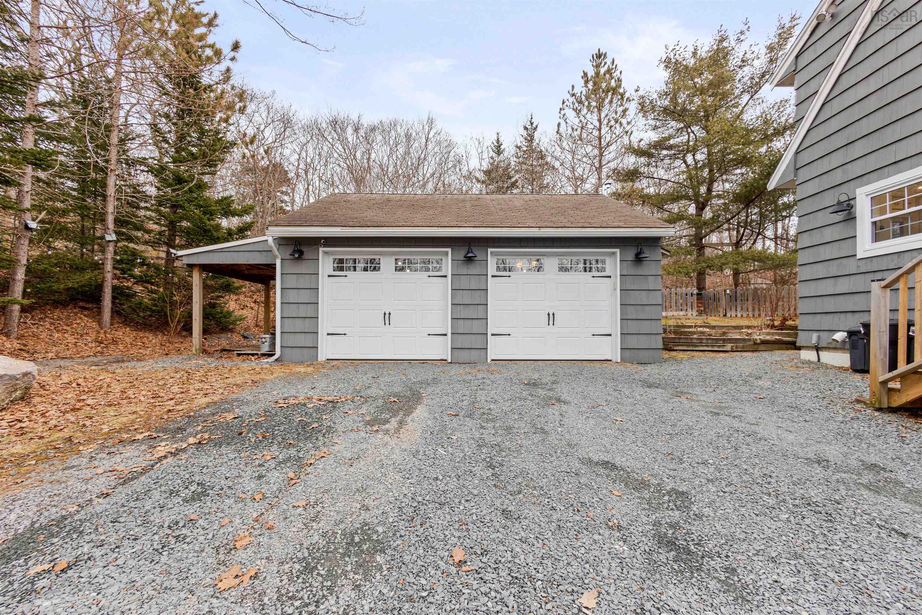 $599,000.00: 3955 St Margarets Bay Road, Hubley