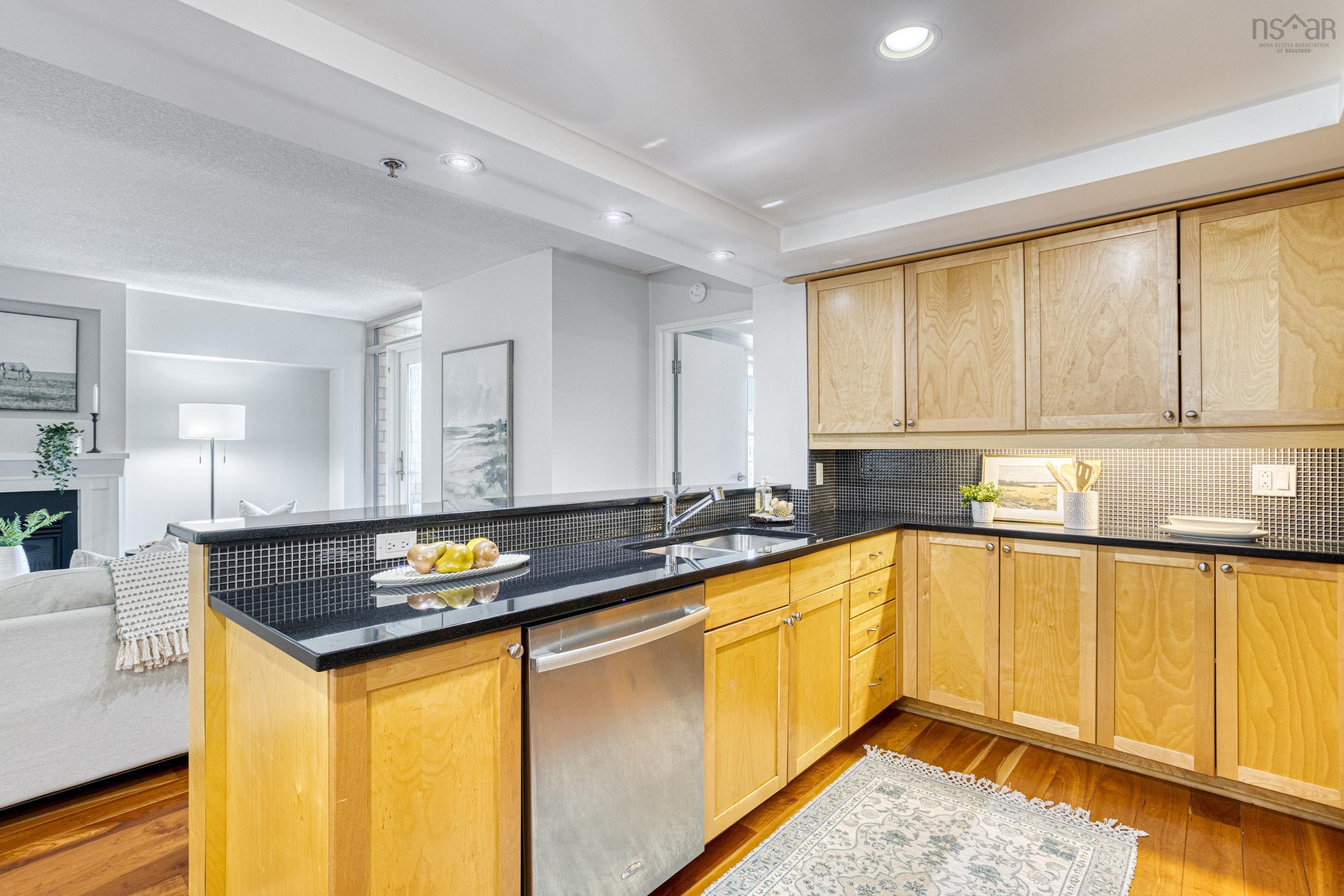 $780,000.00: 424 1477 Lower Water Street, Halifax Peninsula