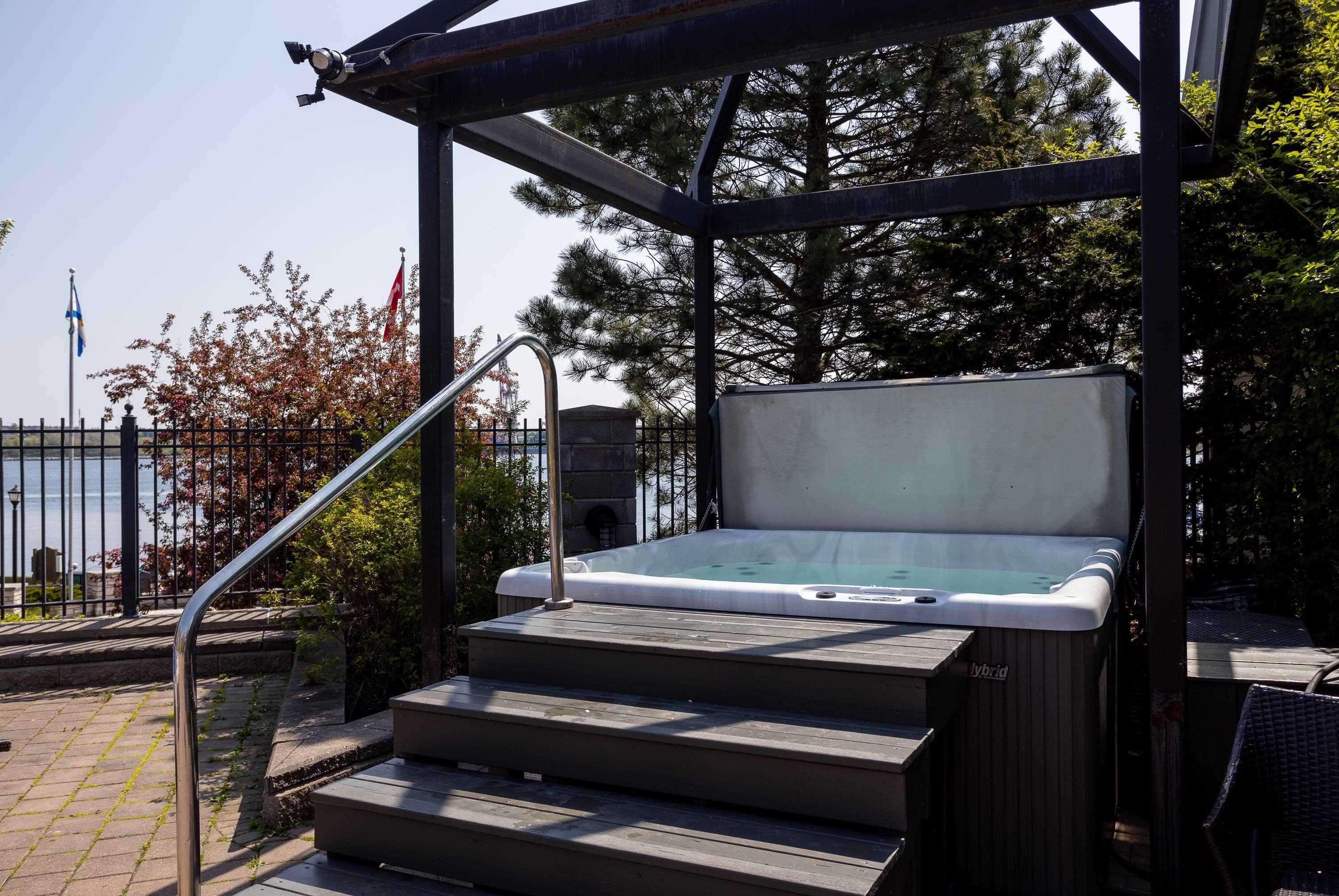 $780,000.00: 424 1477 Lower Water Street, Halifax Peninsula