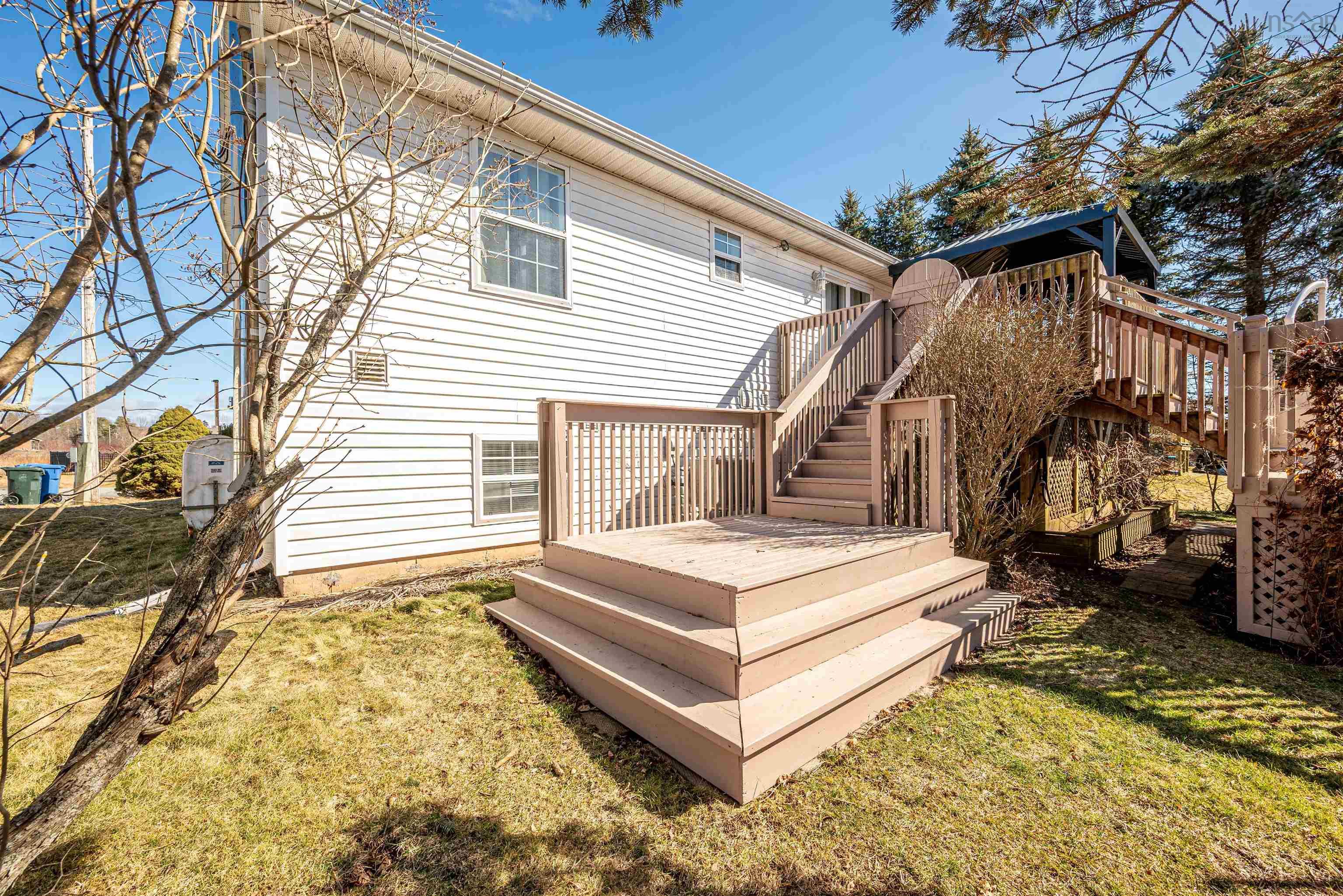 $399,900.00: 25 Kingsview Drive, Windsor