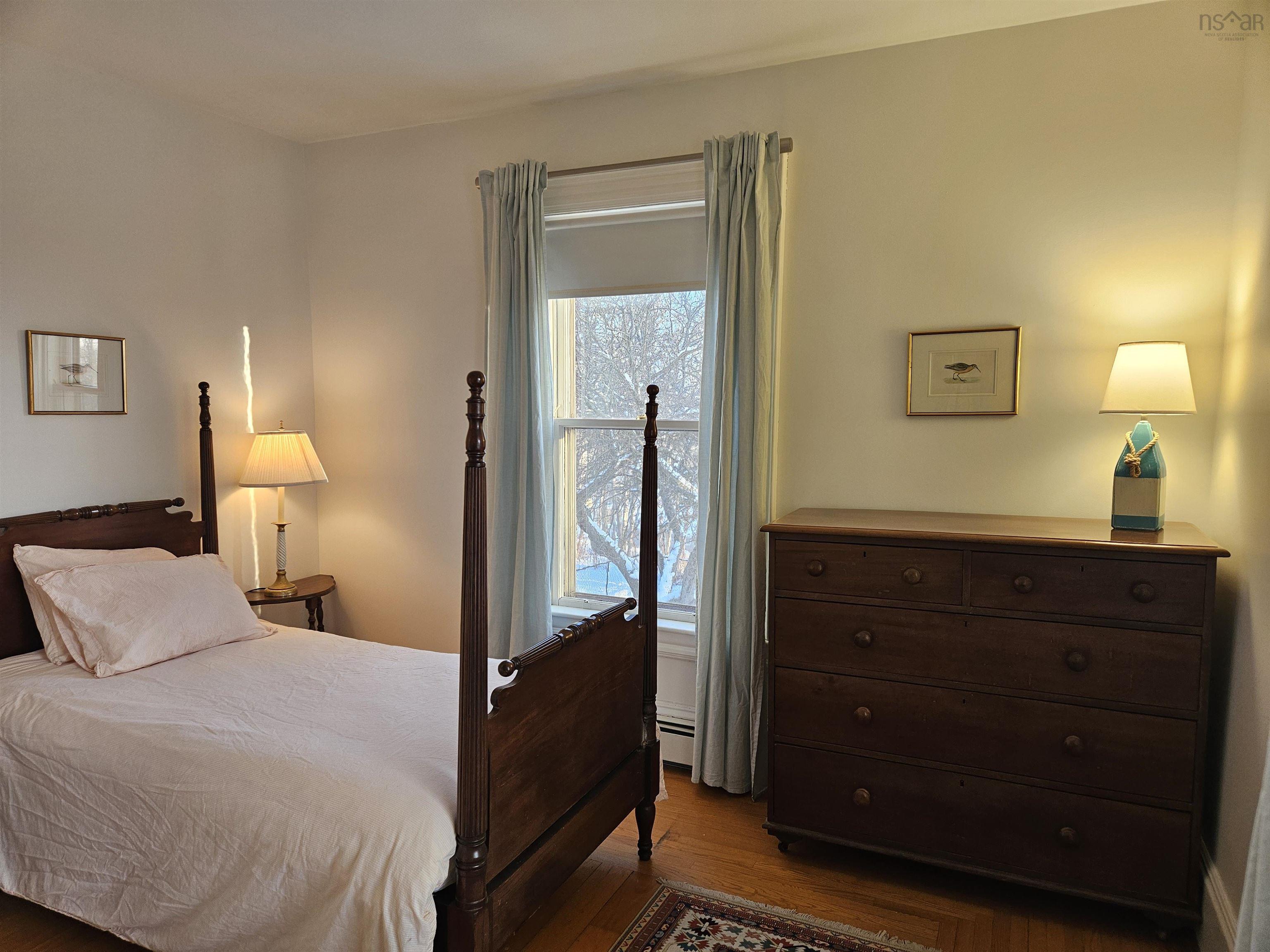 $1,350,000.00: 216 Dufferin Street, Lunenburg