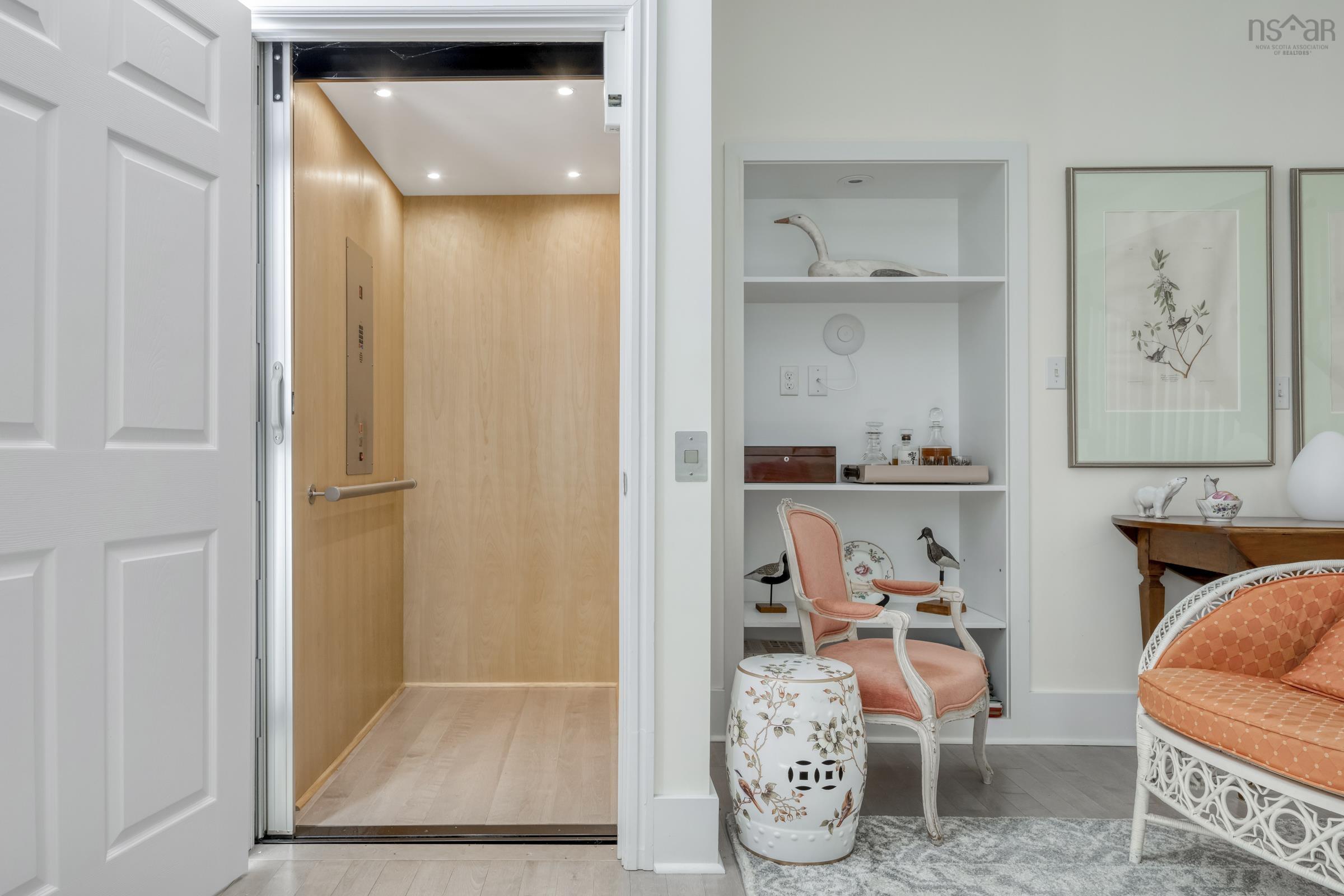 $1,350,000.00: 216 Dufferin Street, Lunenburg