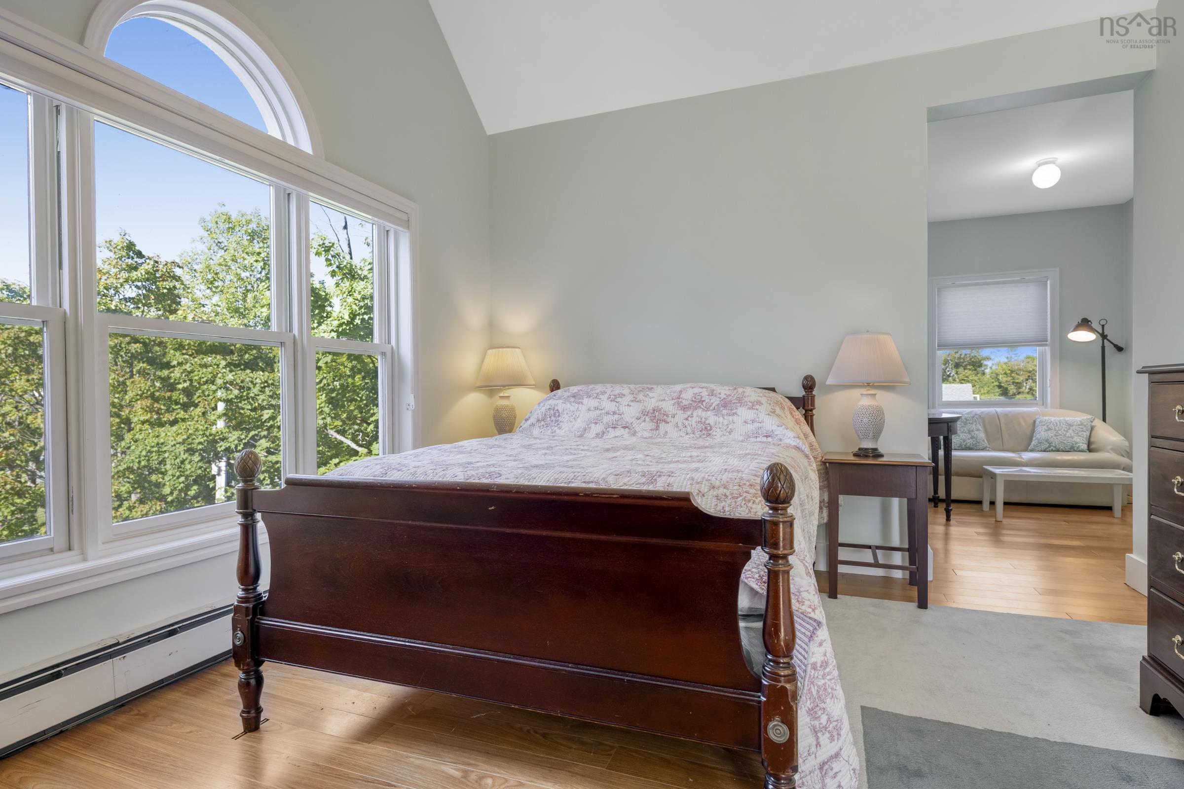 $1,350,000.00: 216 Dufferin Street, Lunenburg