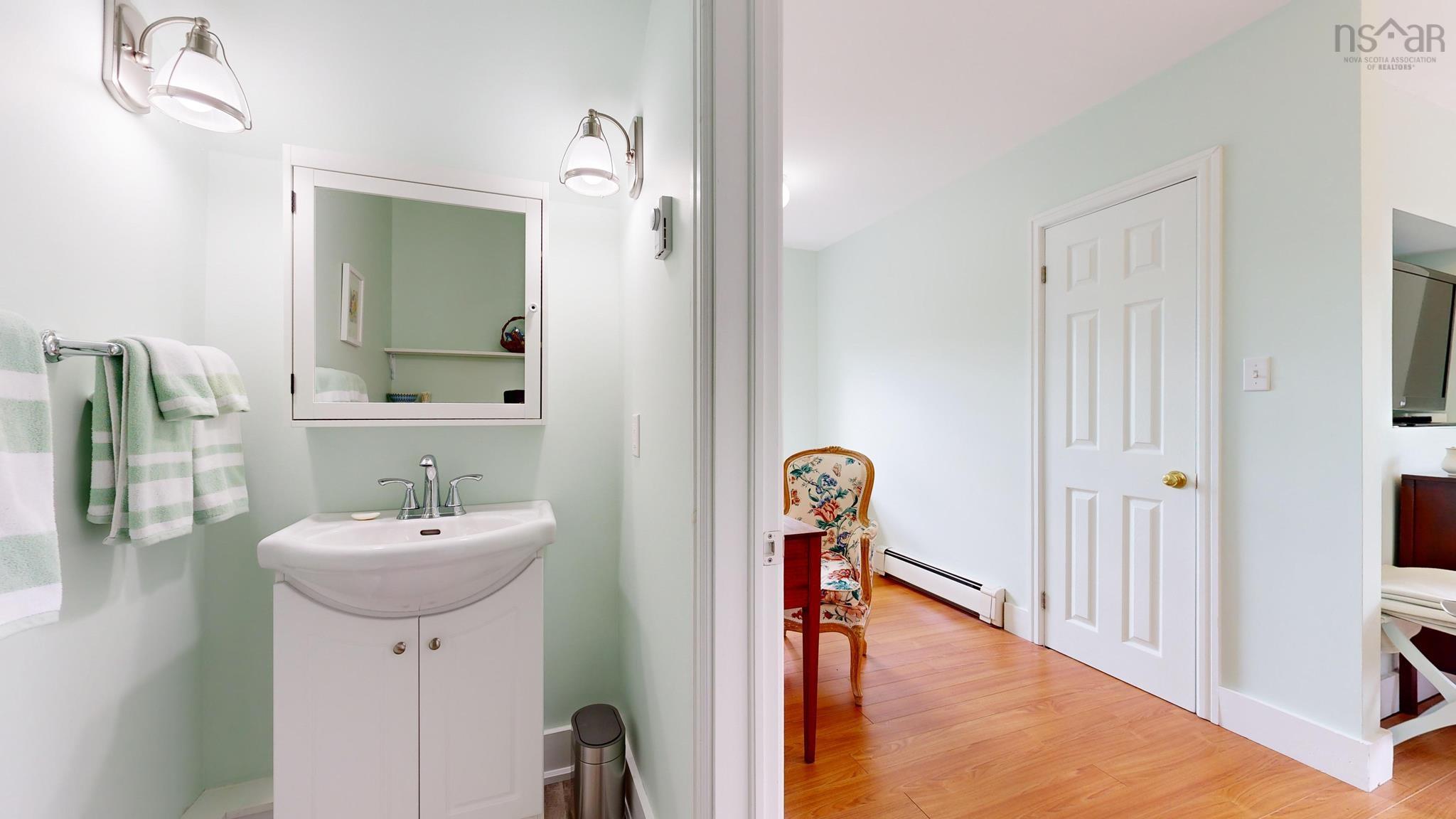 $1,350,000.00: 216 Dufferin Street, Lunenburg