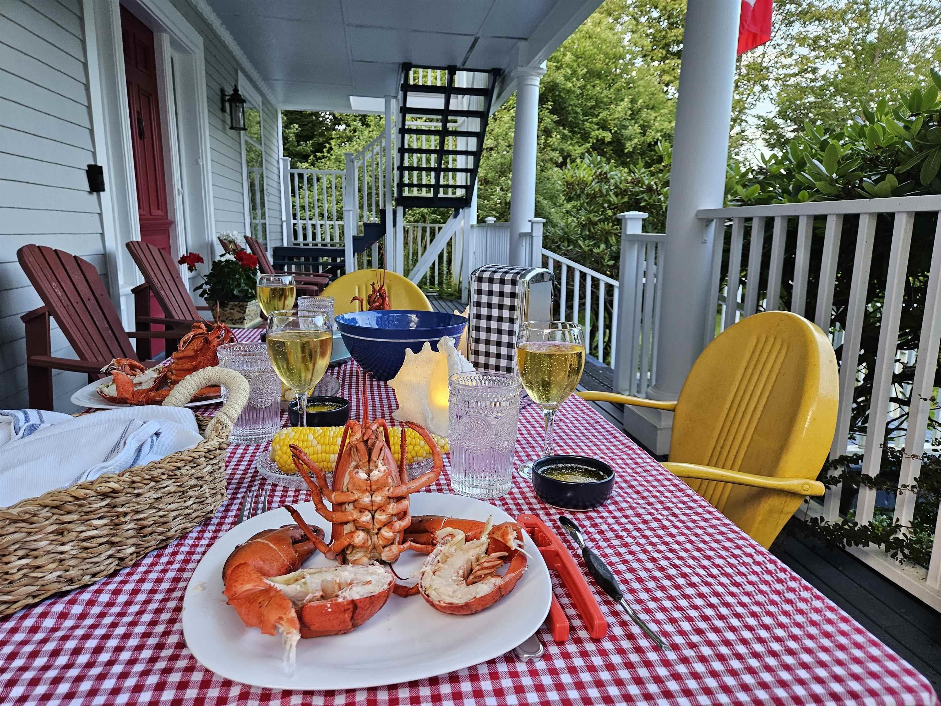 $1,350,000.00: 216 Dufferin Street, Lunenburg