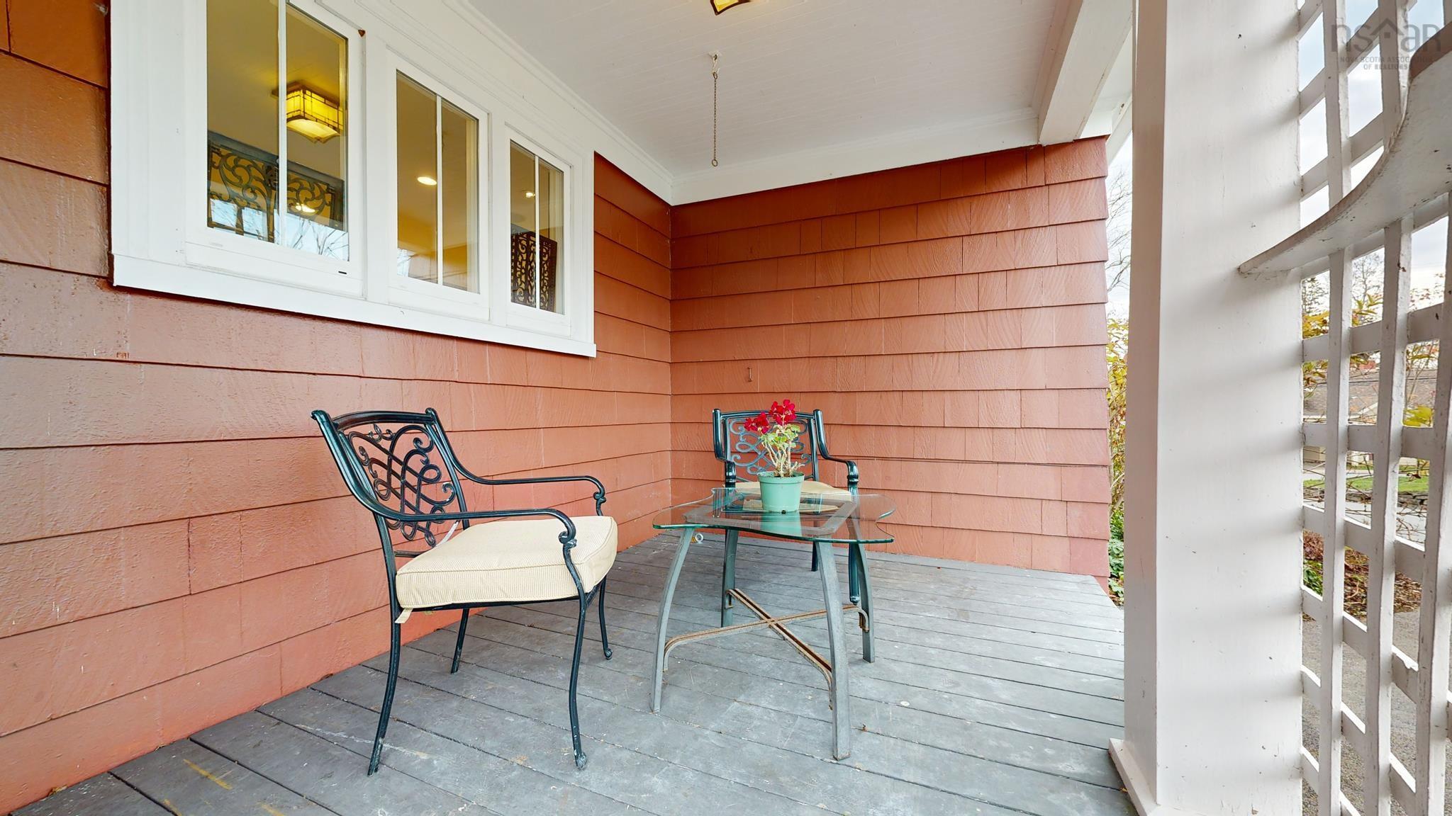 $825,000.00: 100 Green Street, Lunenburg