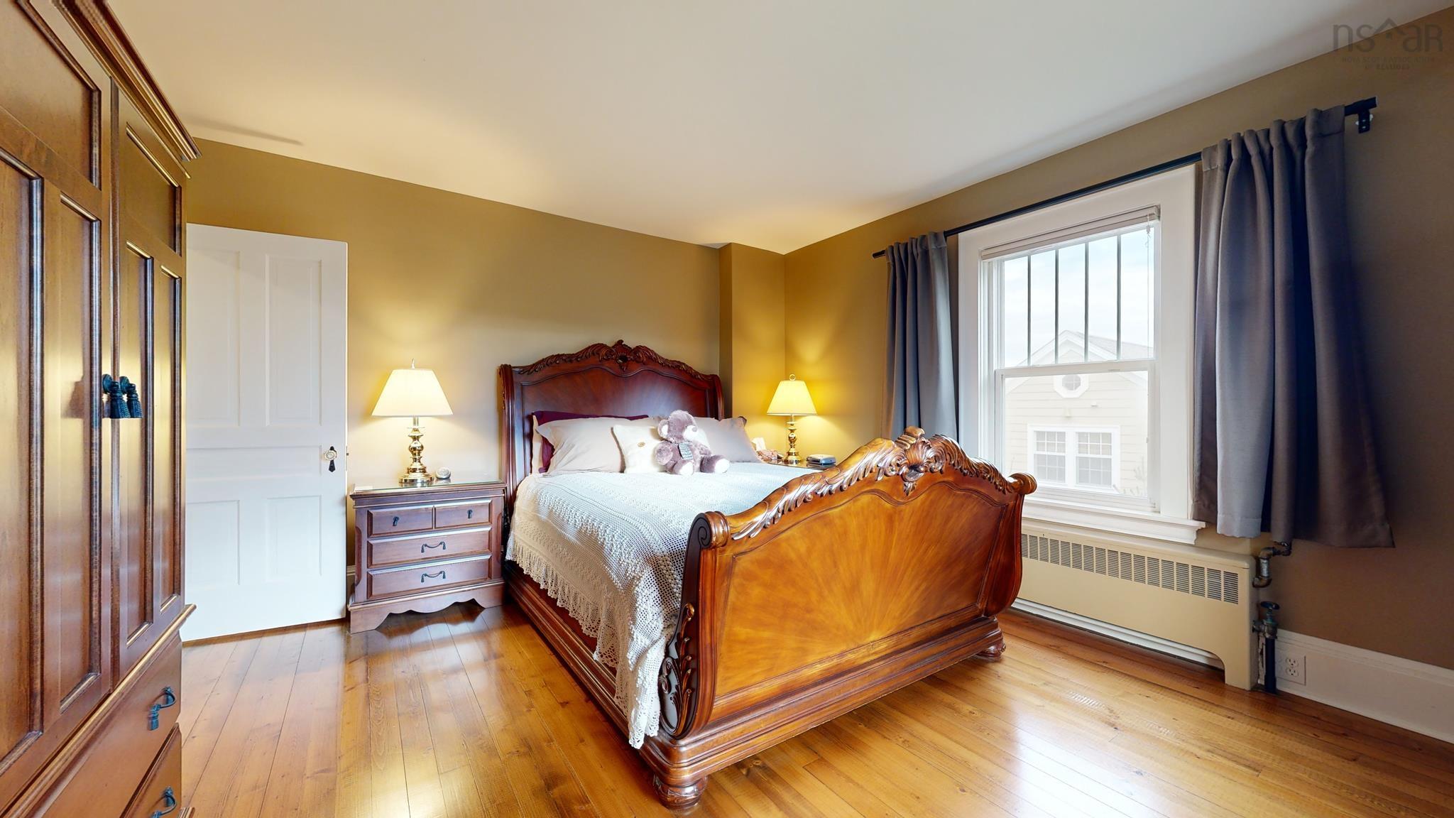 $825,000.00: 100 Green Street, Lunenburg