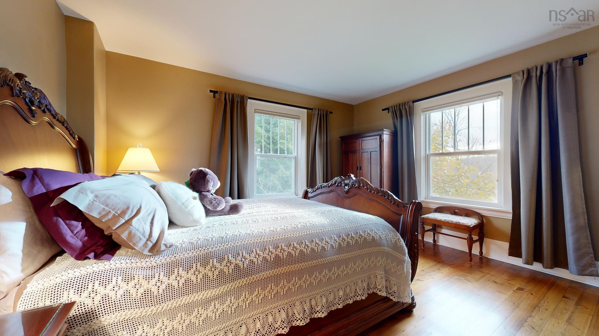 $825,000.00: 100 Green Street, Lunenburg