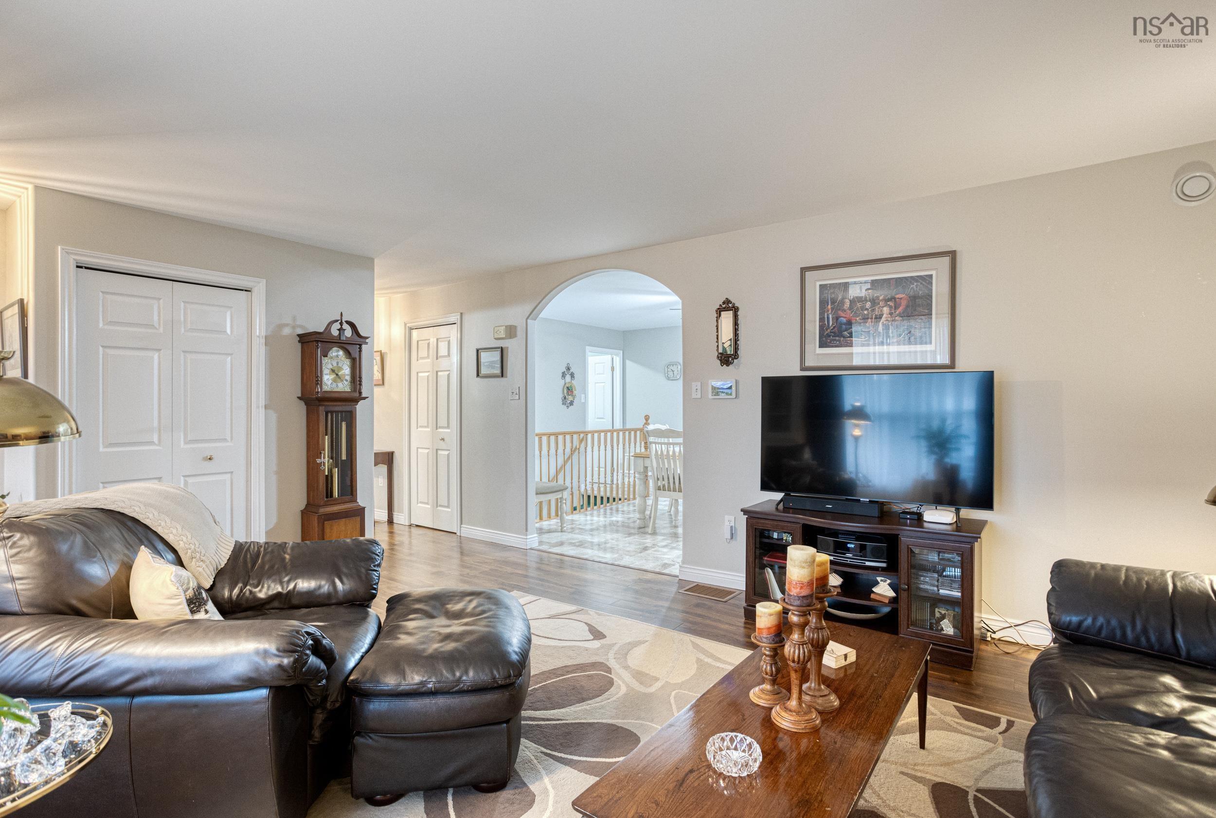 $585,900.00: 33 Earl Court, Porters Lake