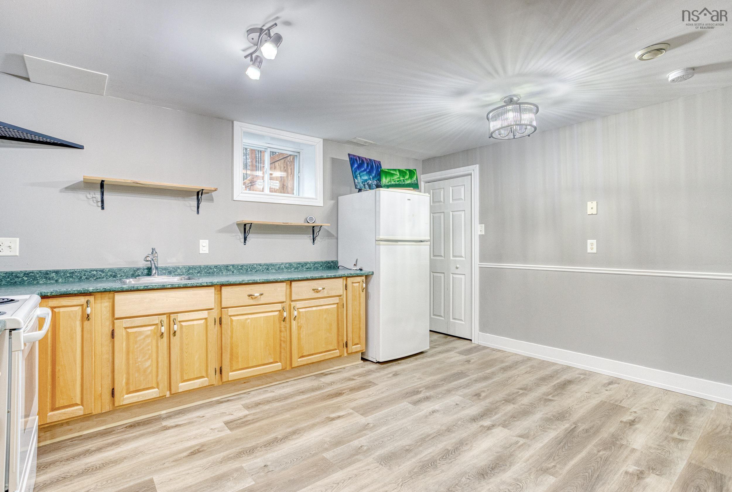 $585,900.00: 33 Earl Court, Porters Lake