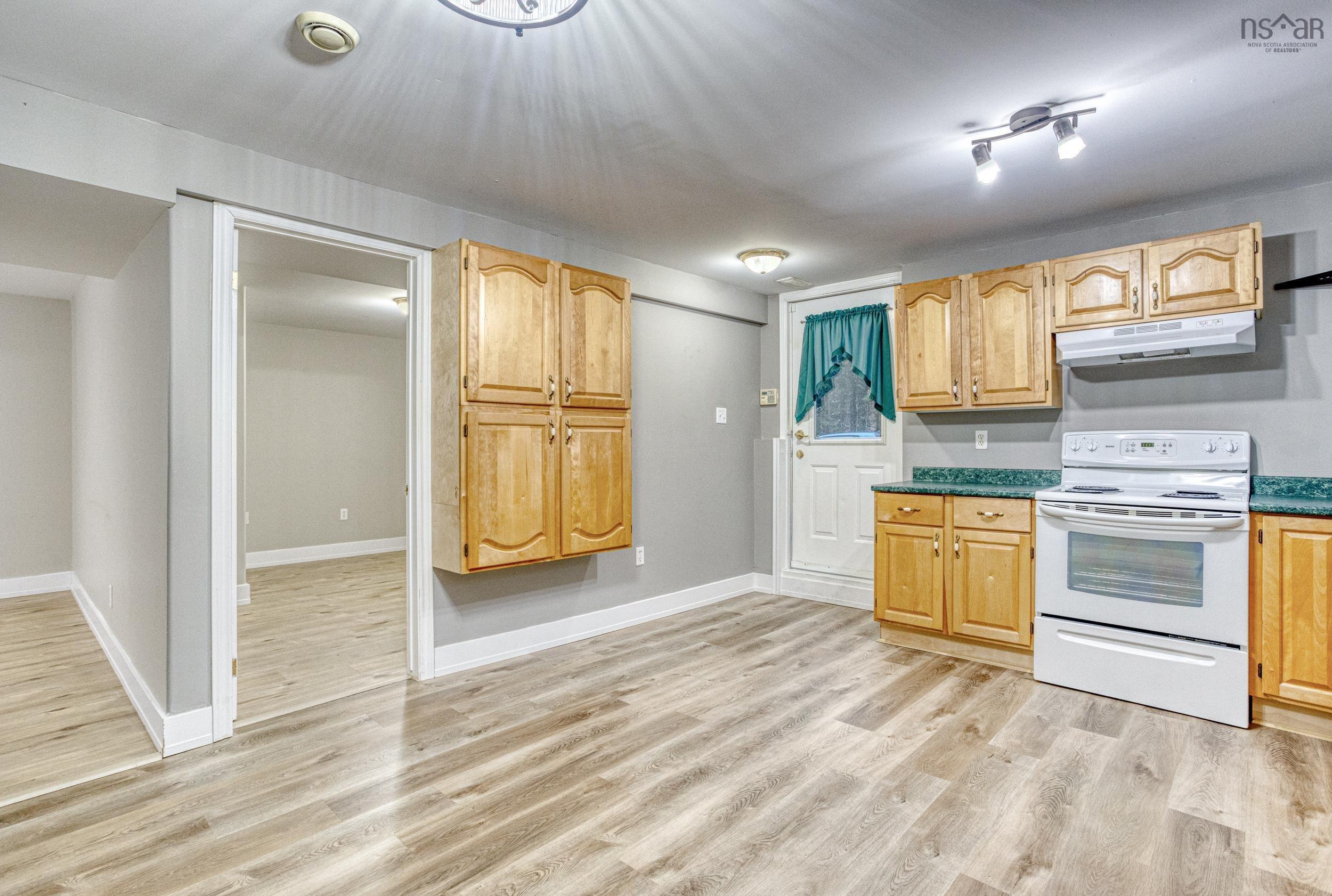 $585,900.00: 33 Earl Court, Porters Lake