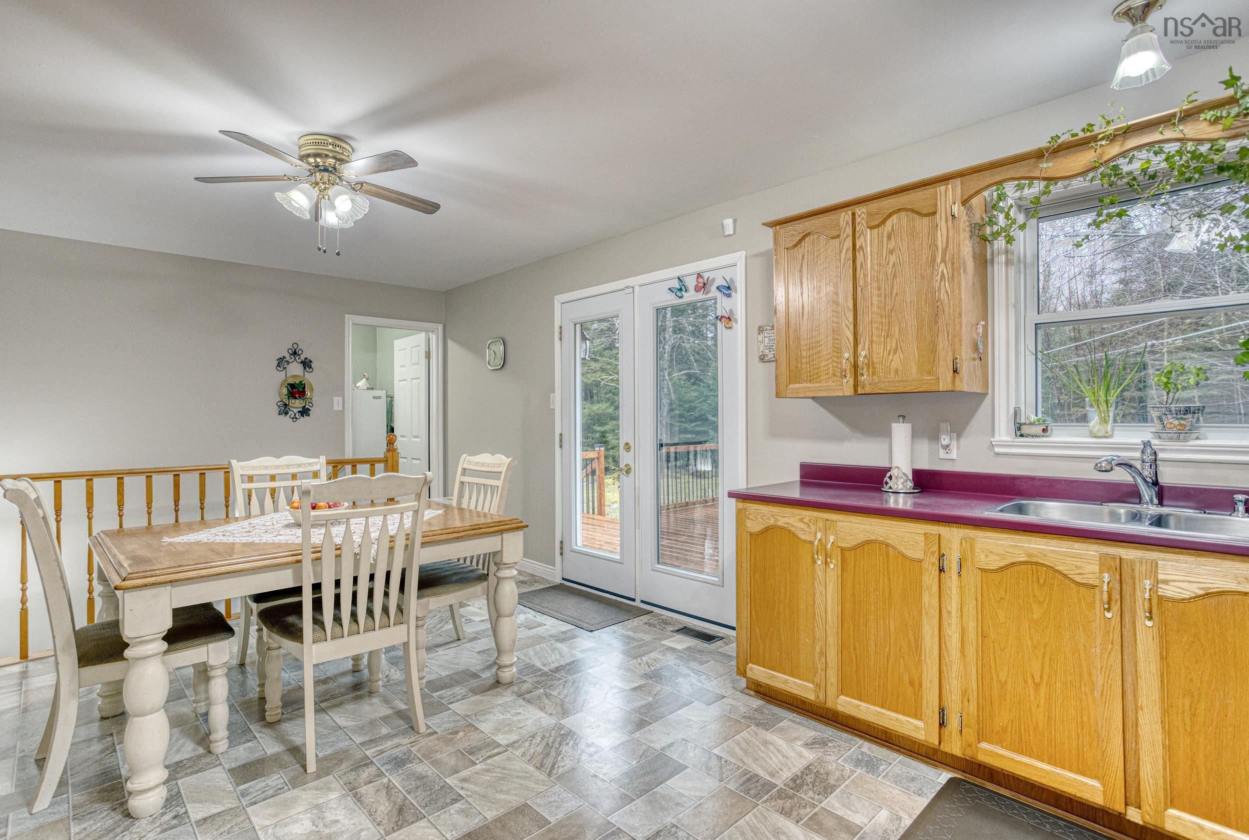 $585,900.00: 33 Earl Court, Porters Lake