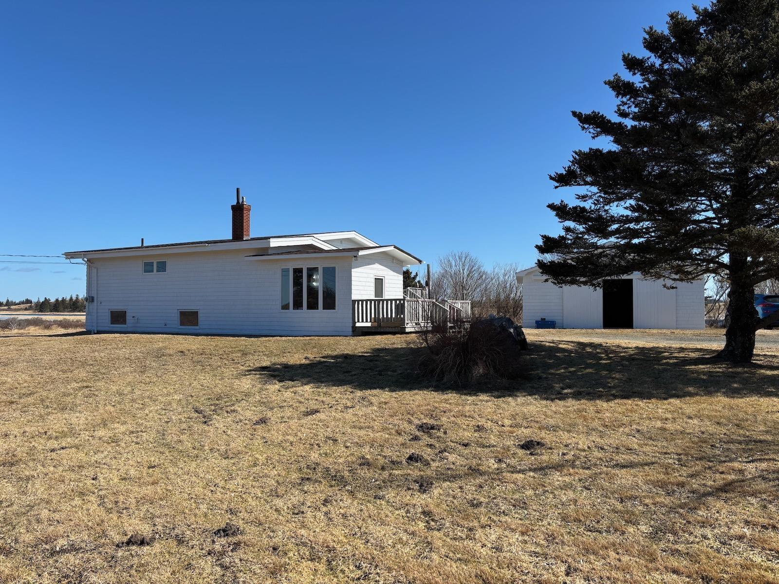 $274,500.00: 941 Pembroke Road, Pembroke