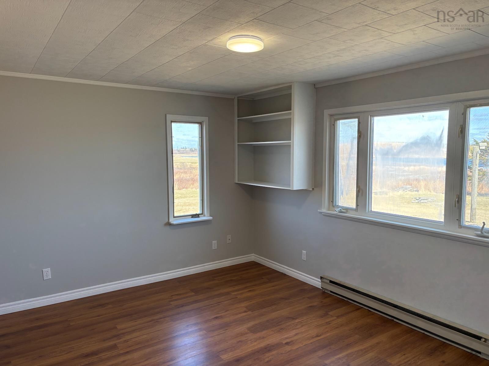 $274,500.00: 941 Pembroke Road, Pembroke