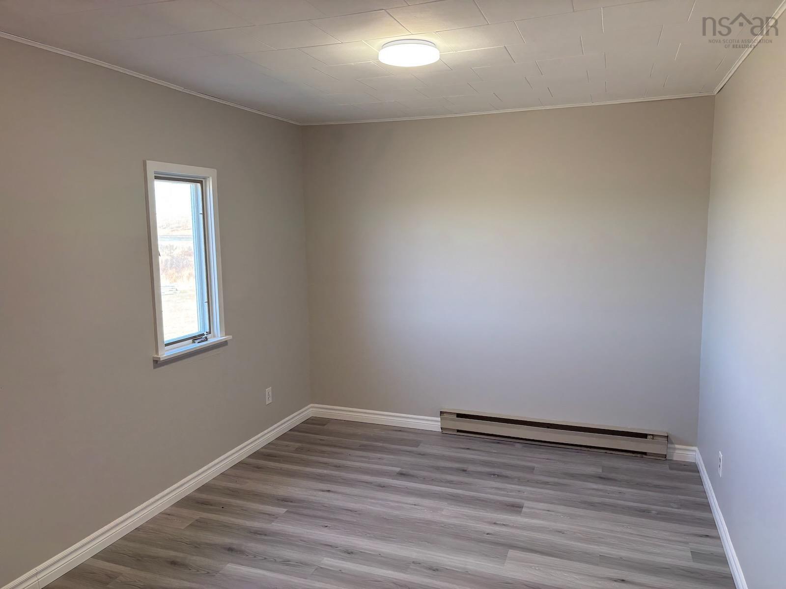 $274,500.00: 941 Pembroke Road, Pembroke
