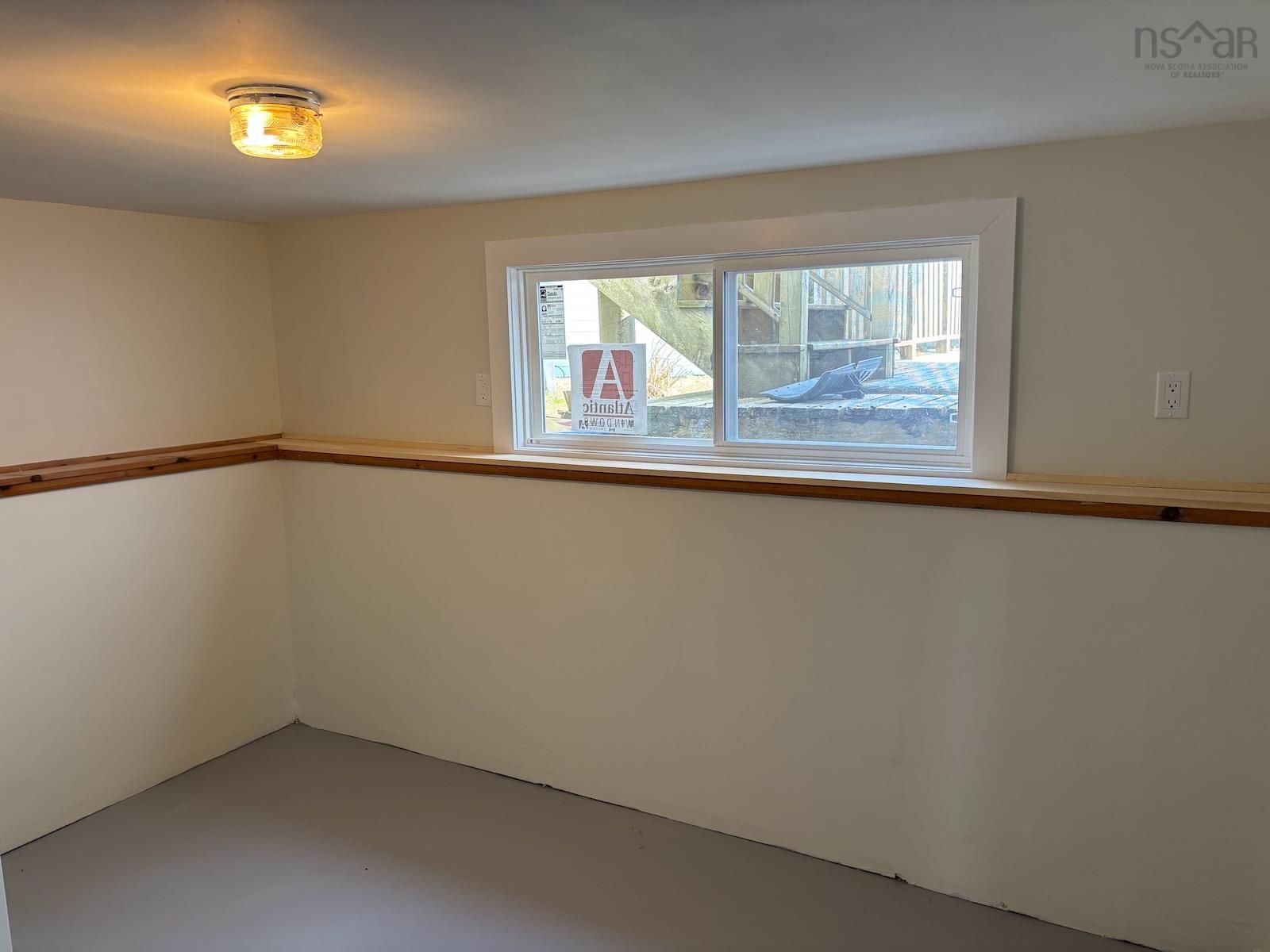 $274,500.00: 941 Pembroke Road, Pembroke