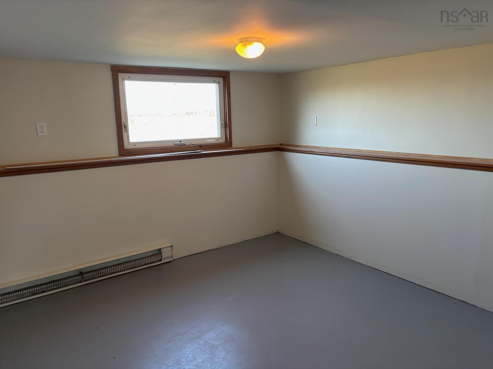$274,500.00: 941 Pembroke Road, Pembroke