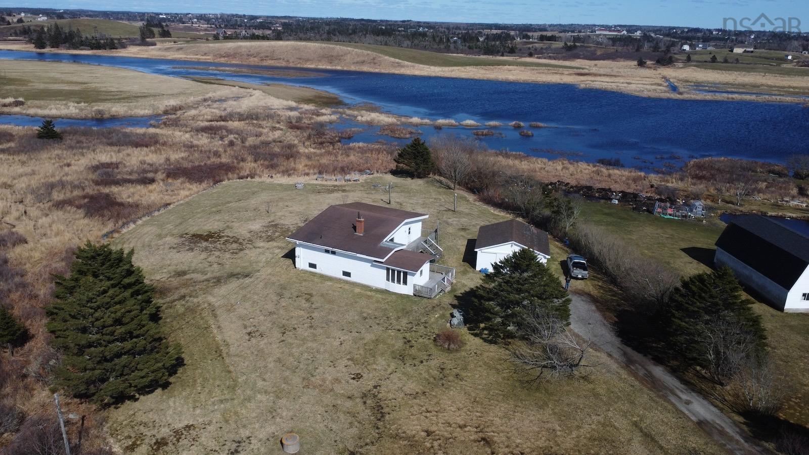 $274,500.00: 941 Pembroke Road, Pembroke