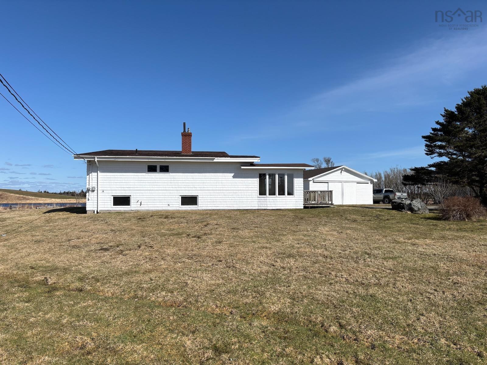 $274,500.00: 941 Pembroke Road, Pembroke