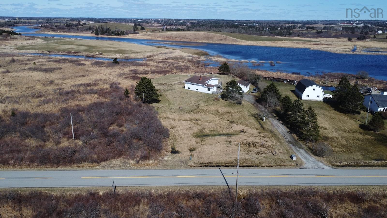 $274,500.00: 941 Pembroke Road, Pembroke