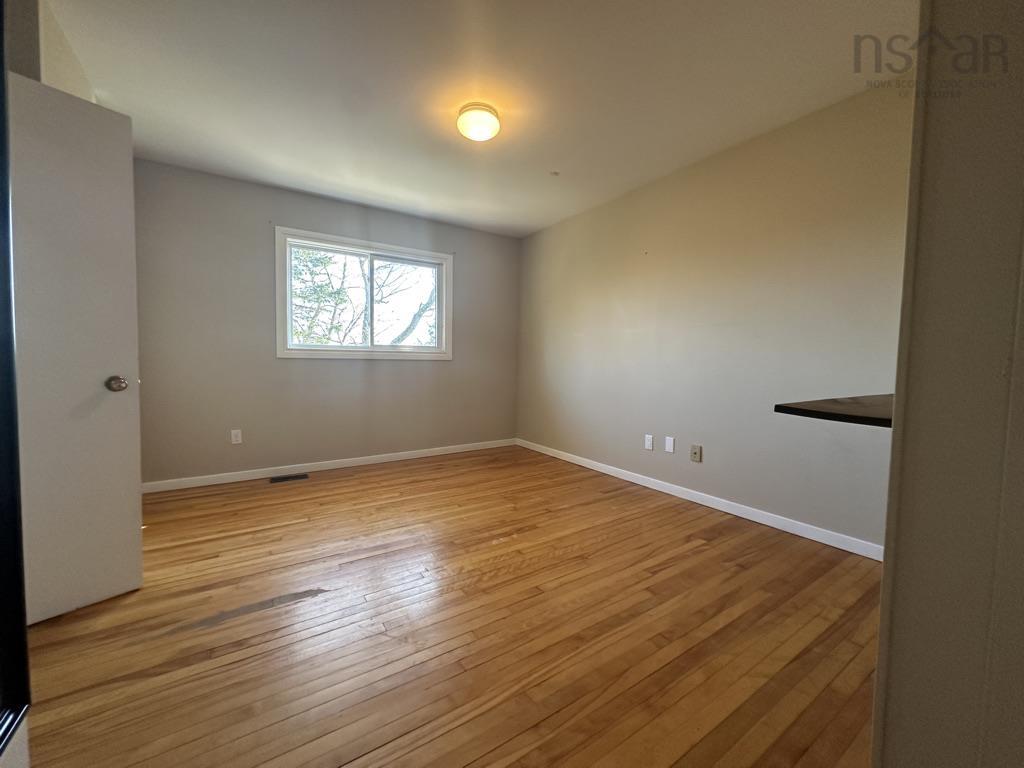 $399,900.00: 86 Stuart Harris Drive, Dartmouth