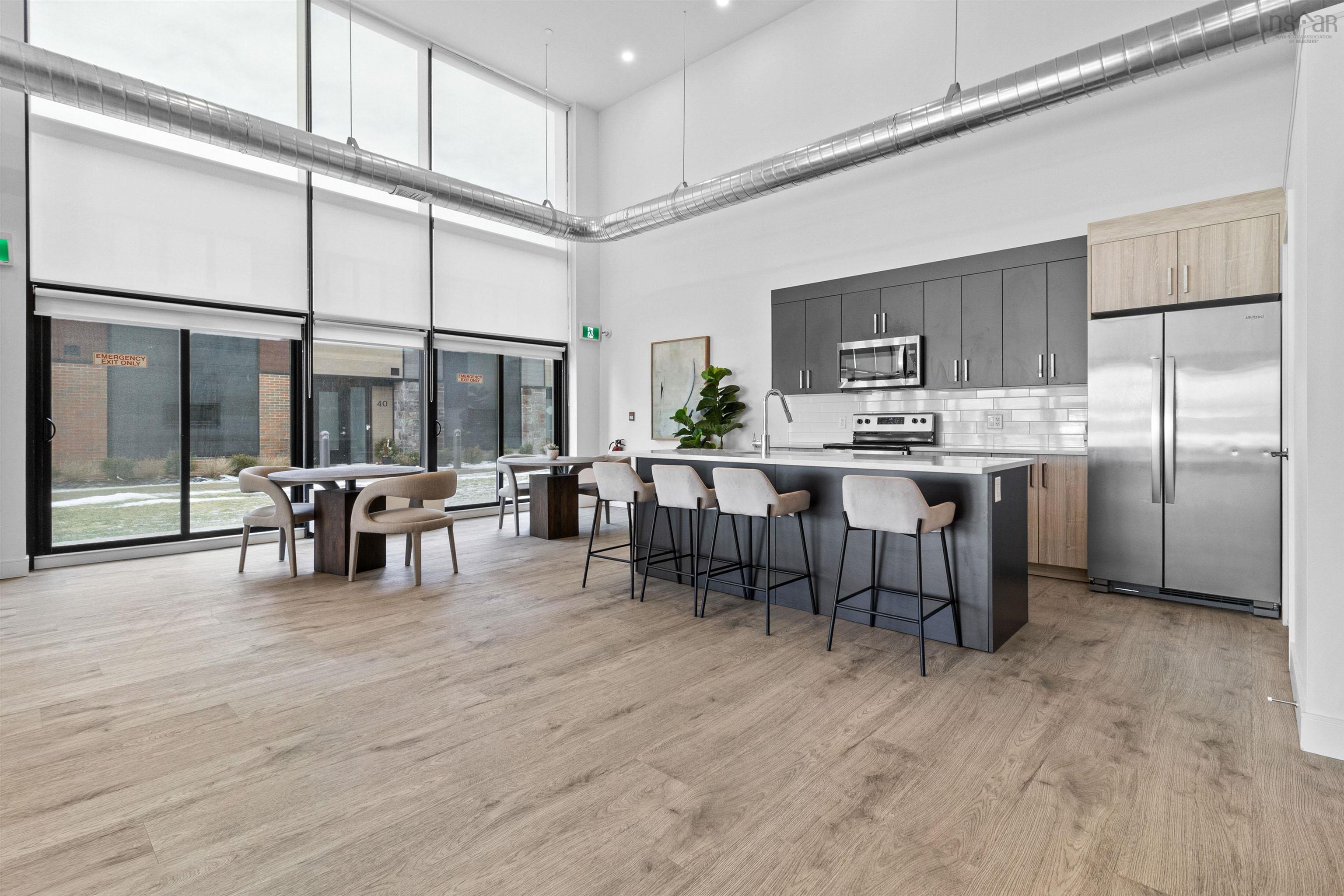 $665,000.00: 504 72 Seapoint Road, Dartmouth